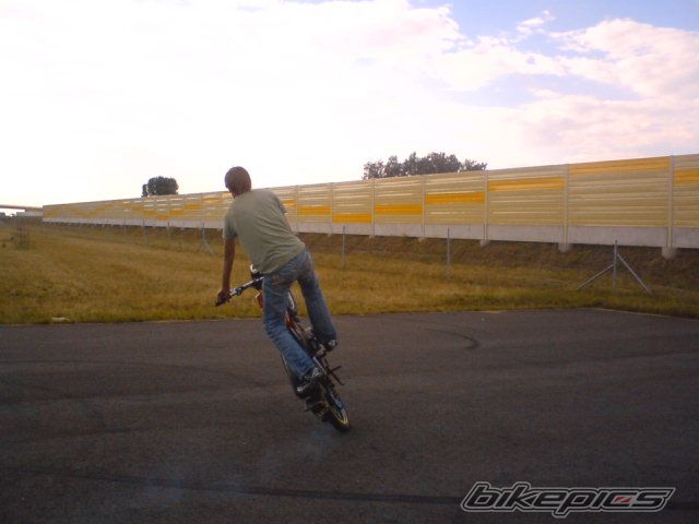 Photo 1358014
