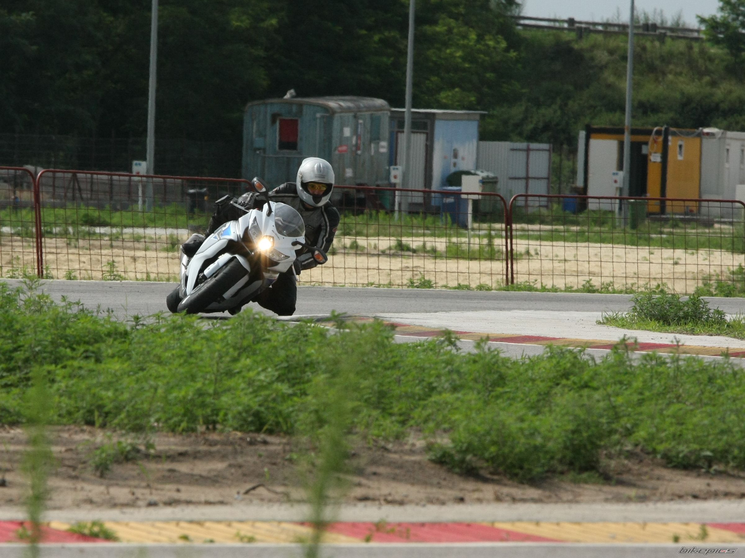 Photo 1358401