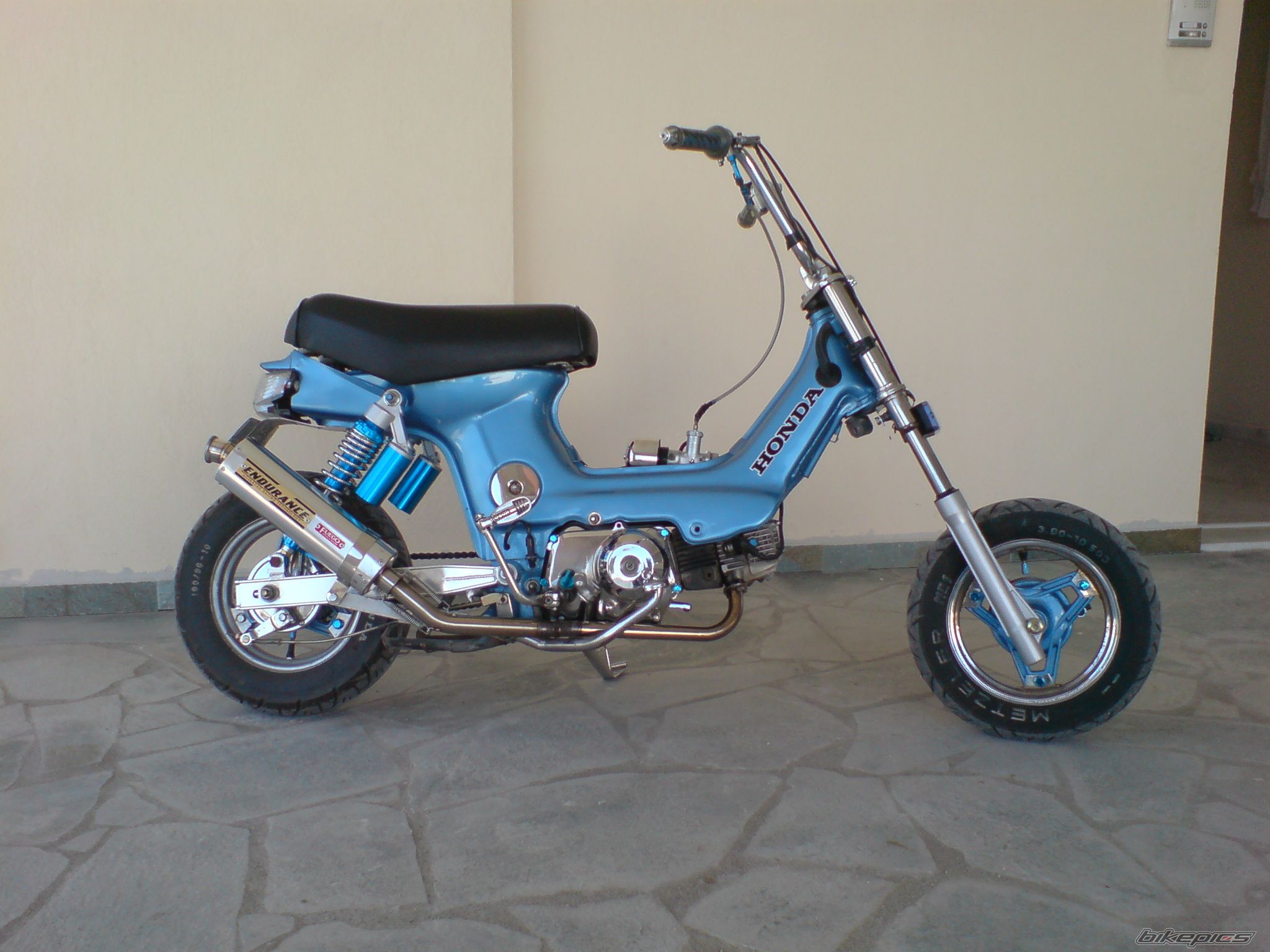 Photo 1362752