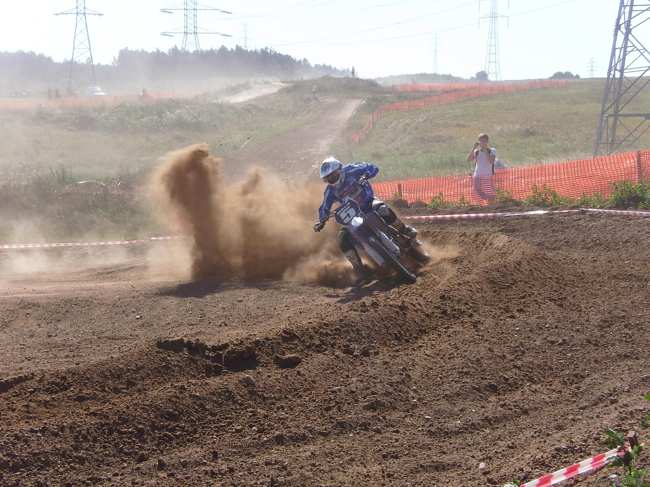 Photo 1365736