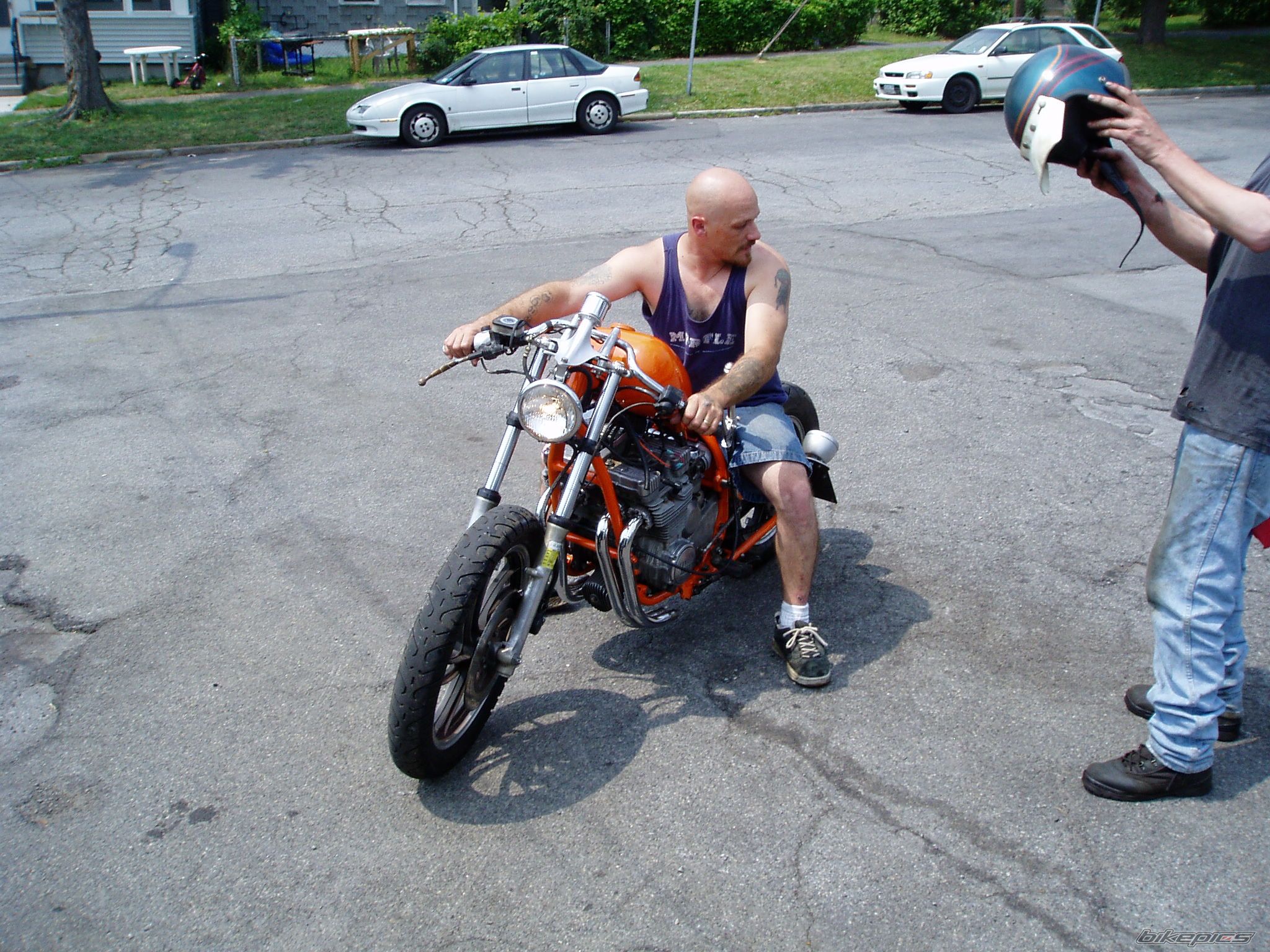 Photo 1368033