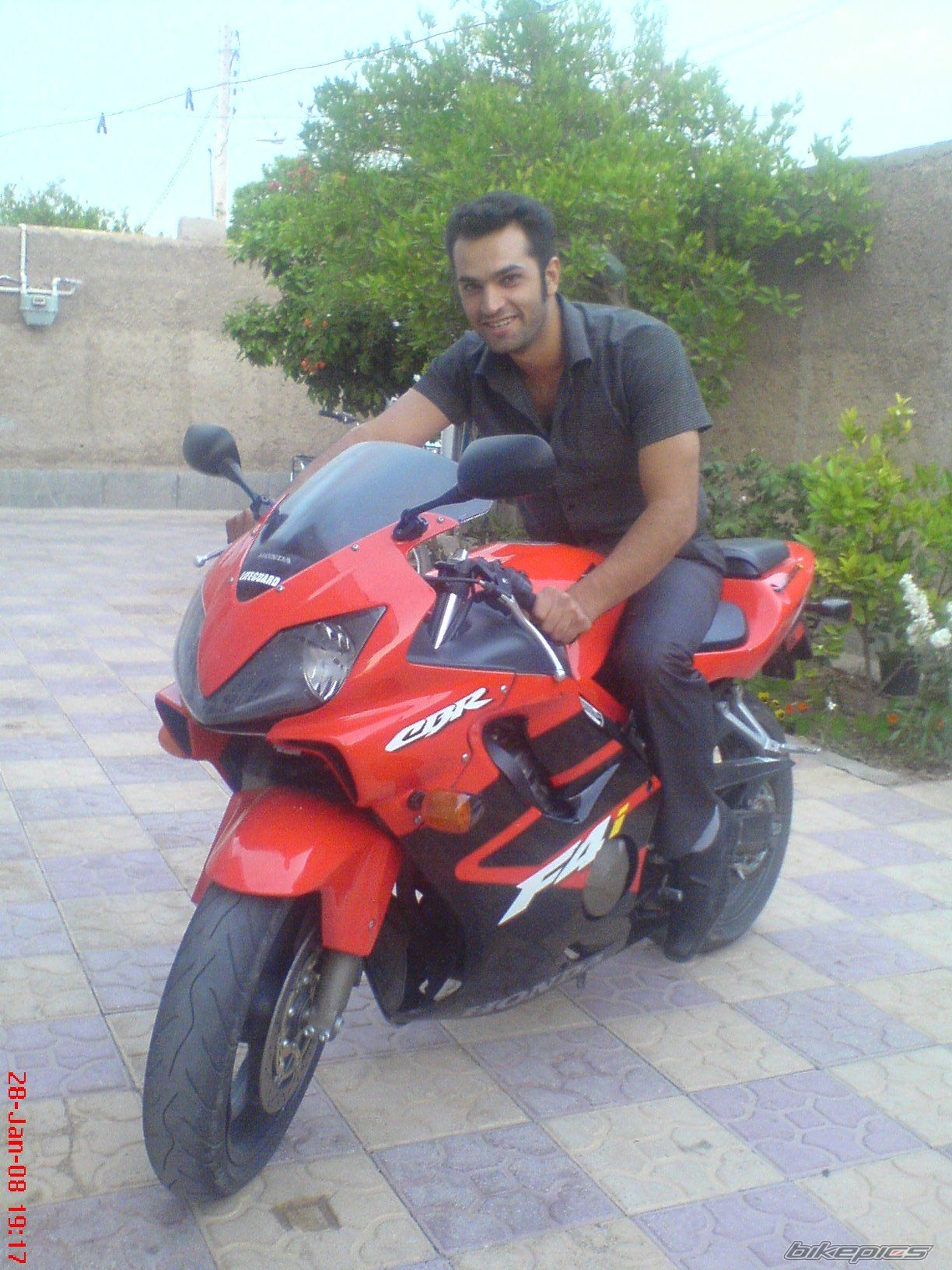 Photo 1369837