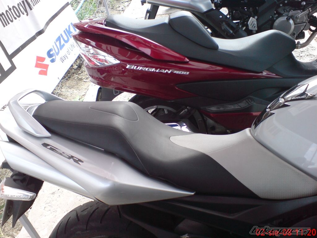 Photo 1372714