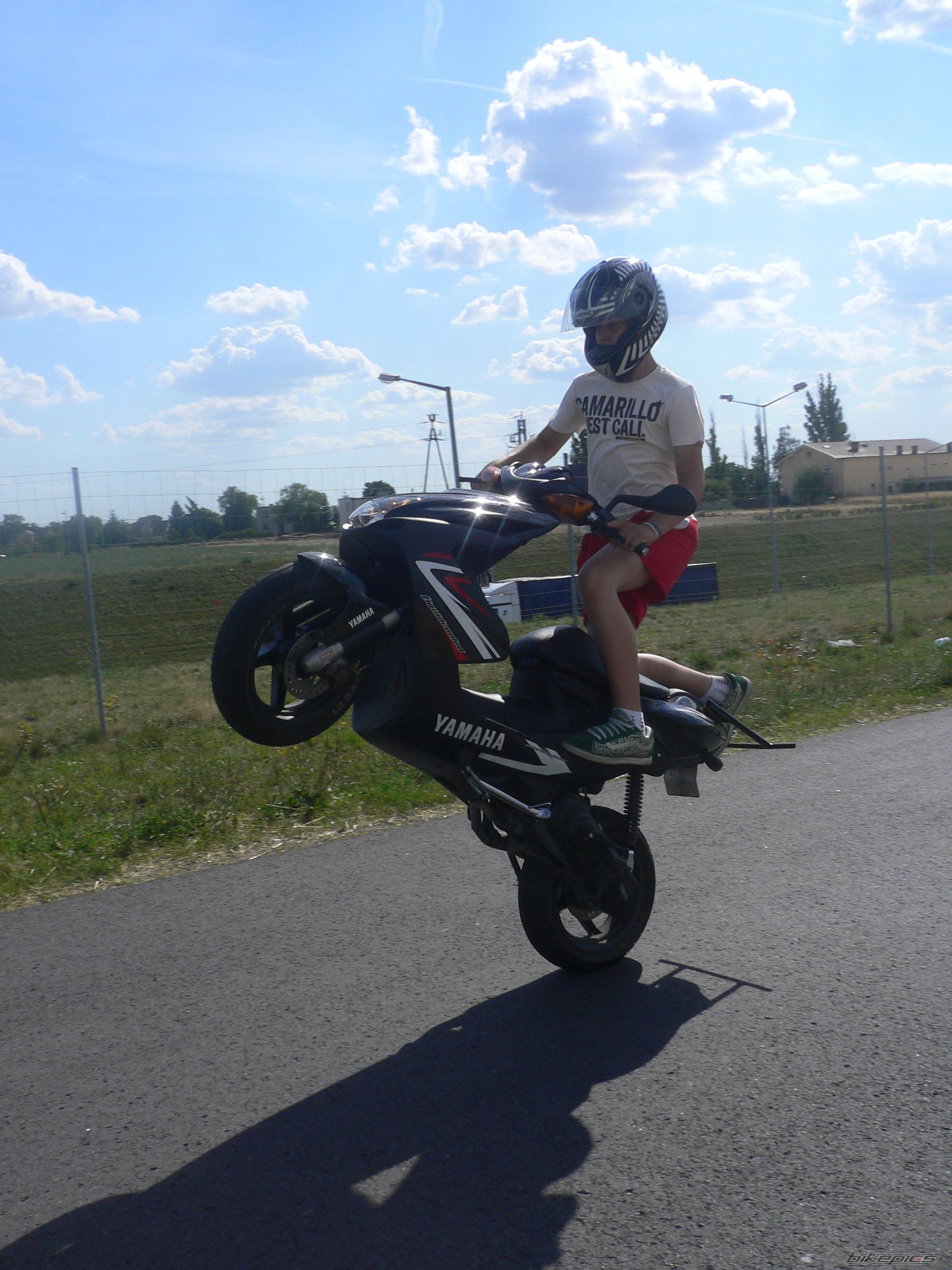Photo 1373091