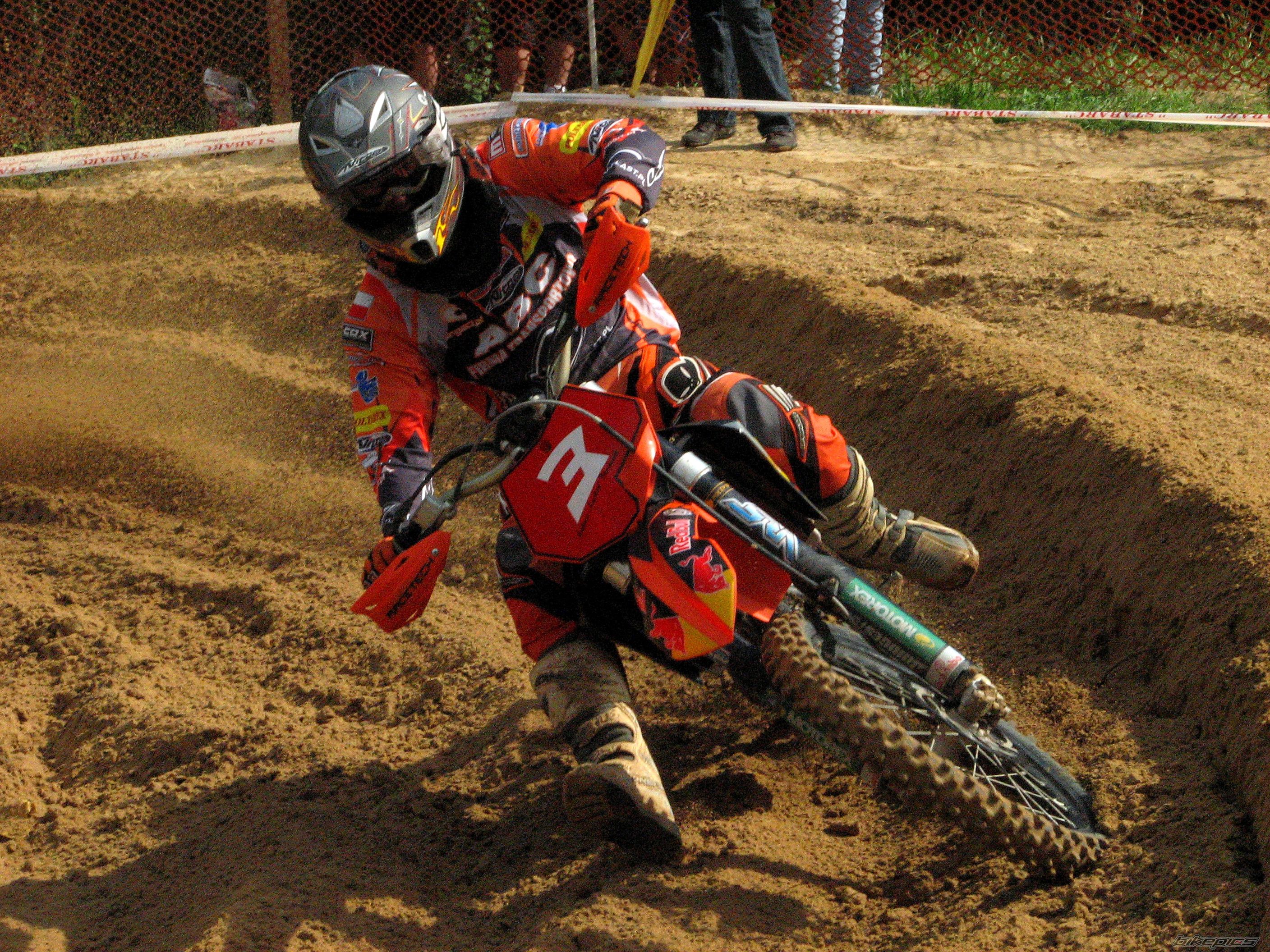 Bike Photo 1375187