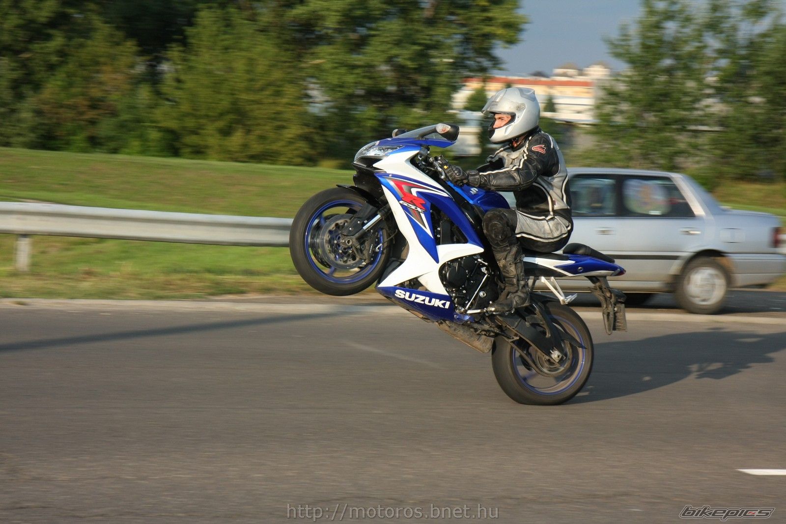 Photo 1376662