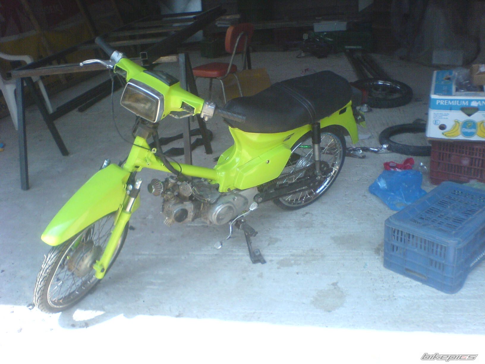 Photo 1377949