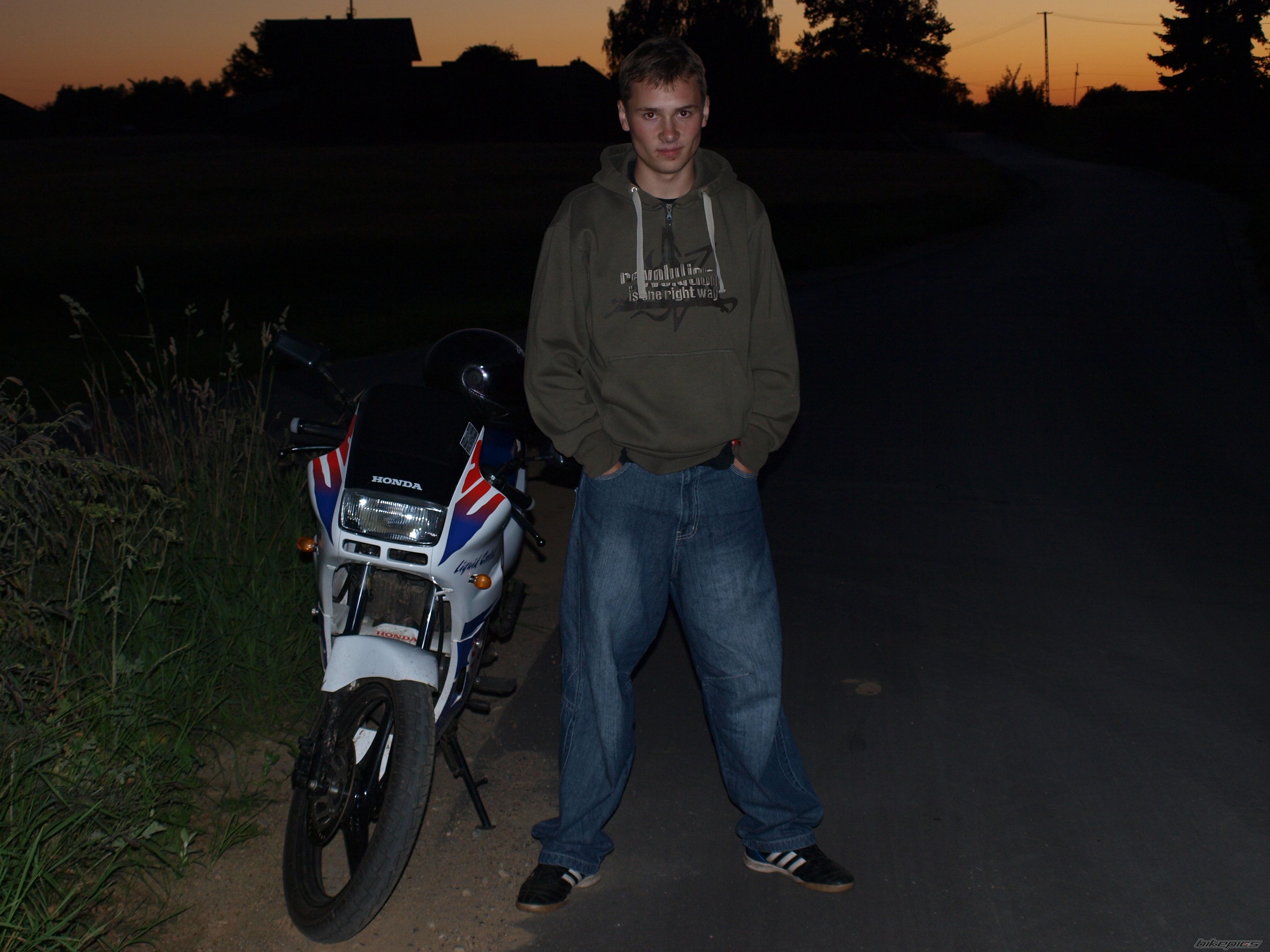 Photo 1379487