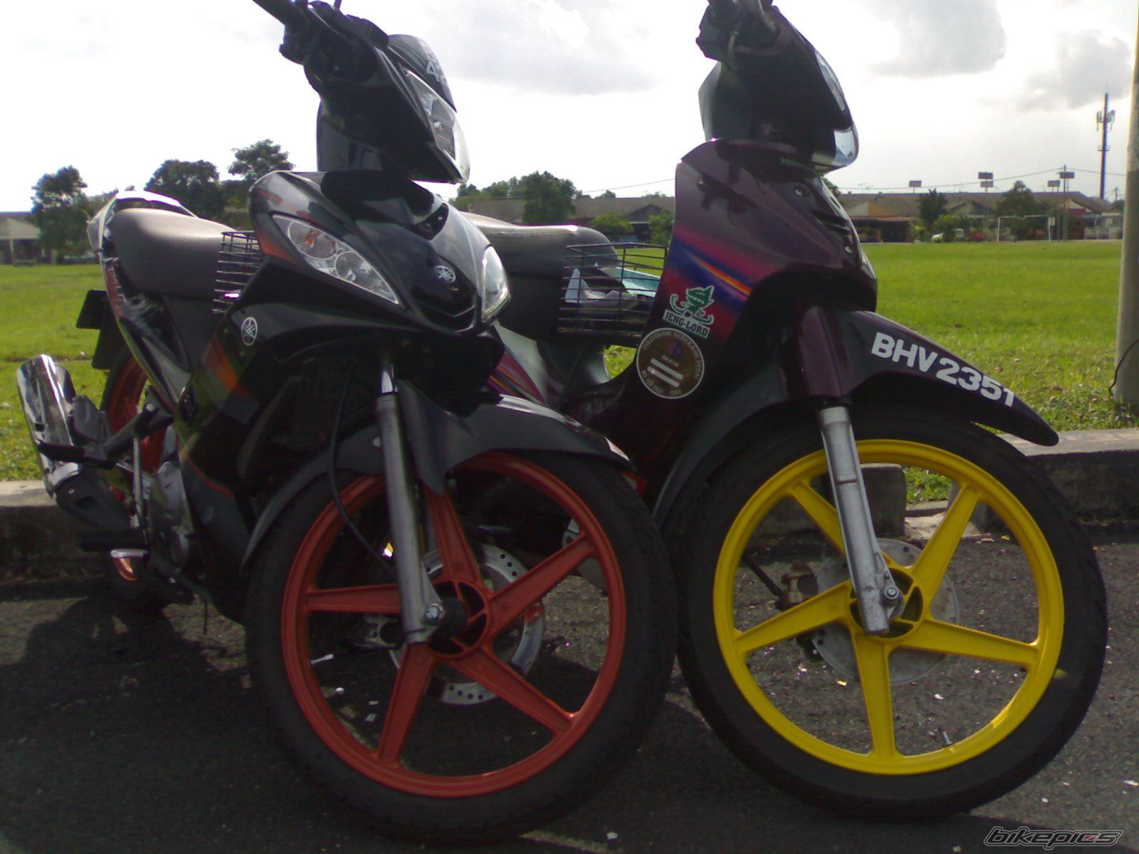 Photo 1380302
