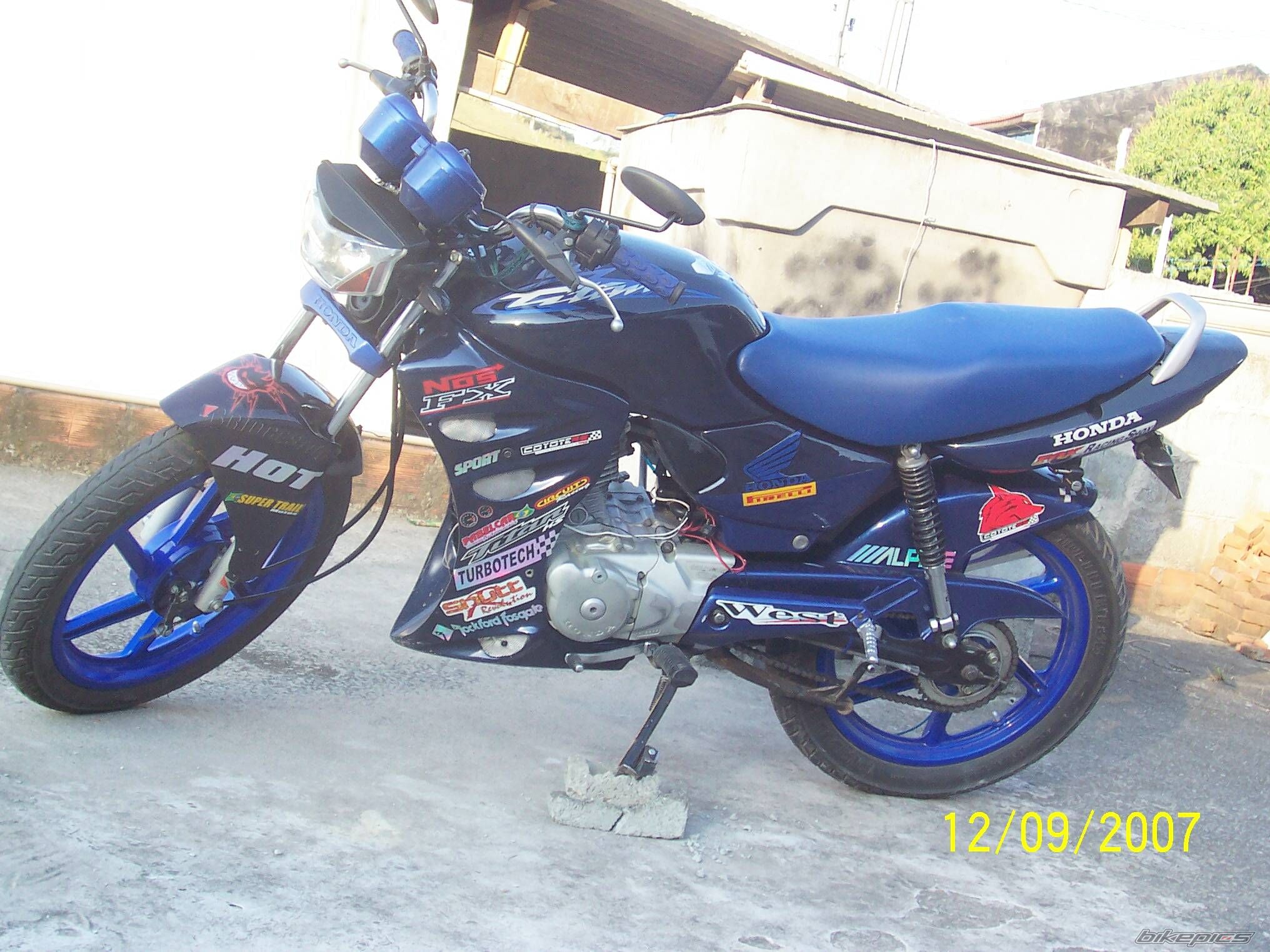 Bike Photo 1382244