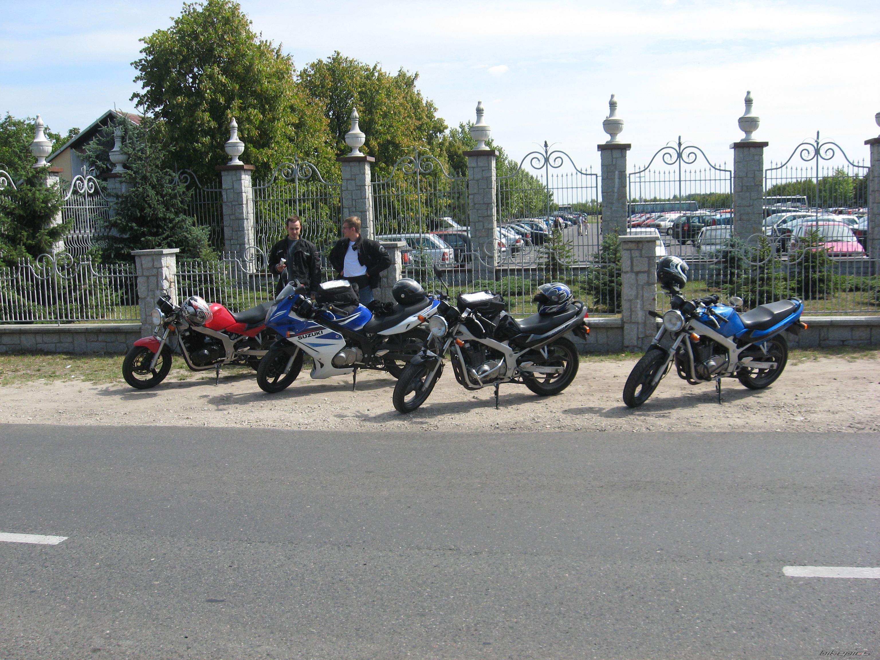Photo 1382621