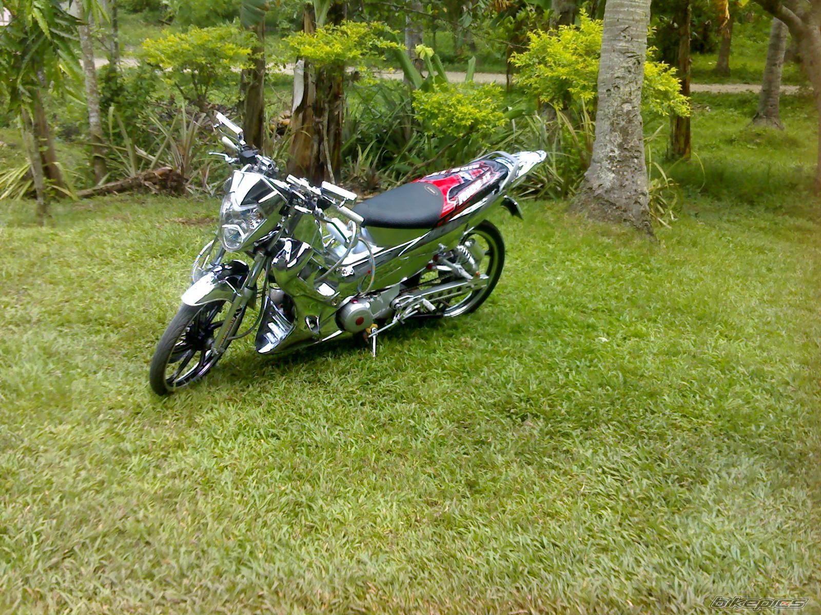 Photo 1383766