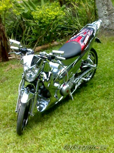 Photo 1383778