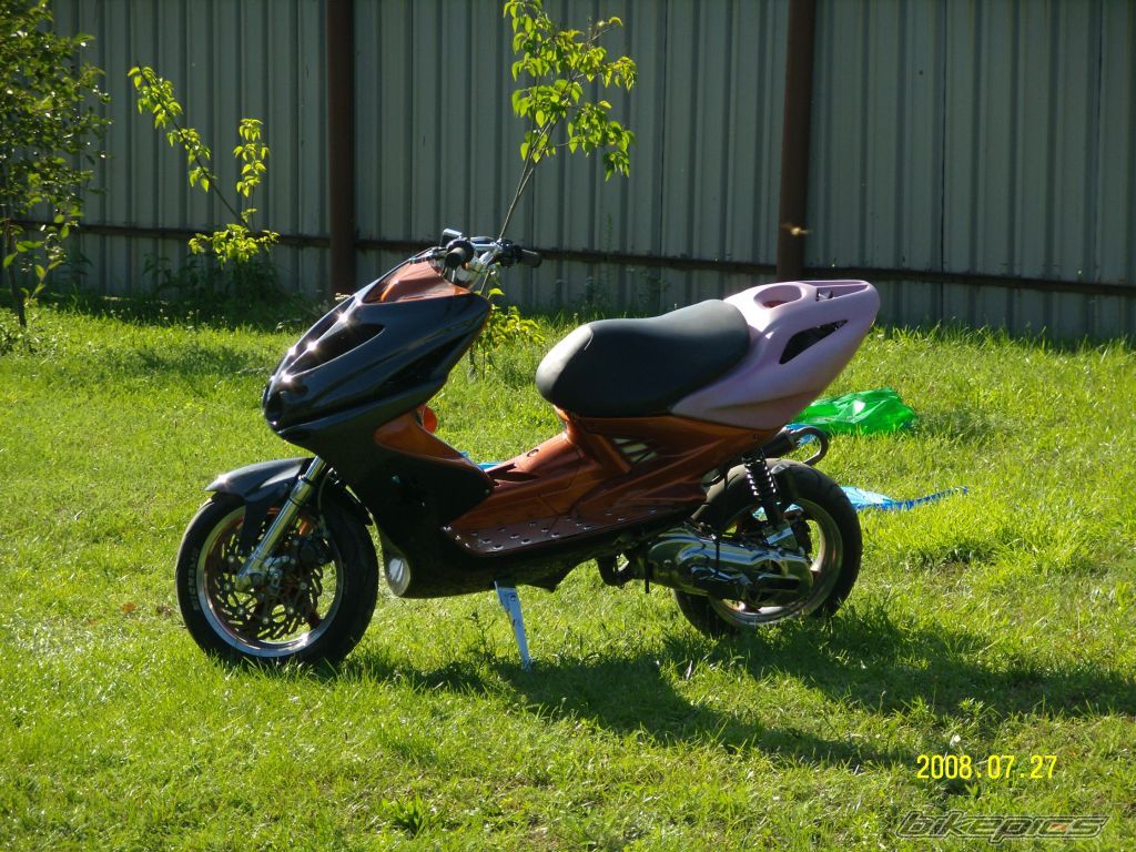 Photo 1386135