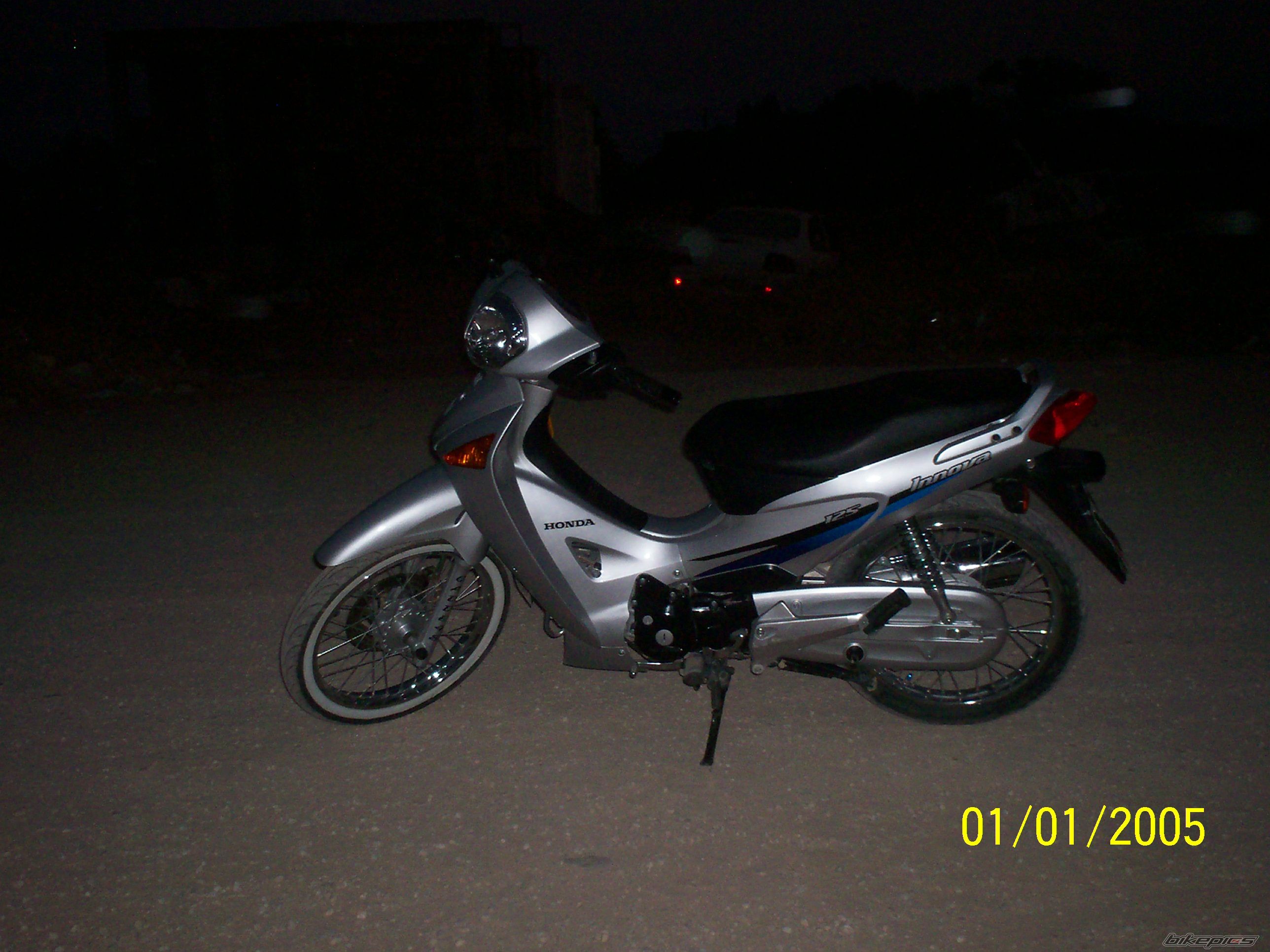 Photo 1386409