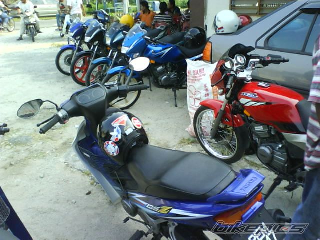 Photo 1388612