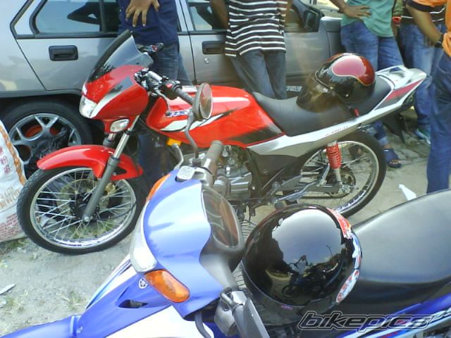 Photo 1388614