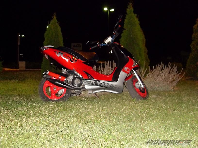 Photo 1390051