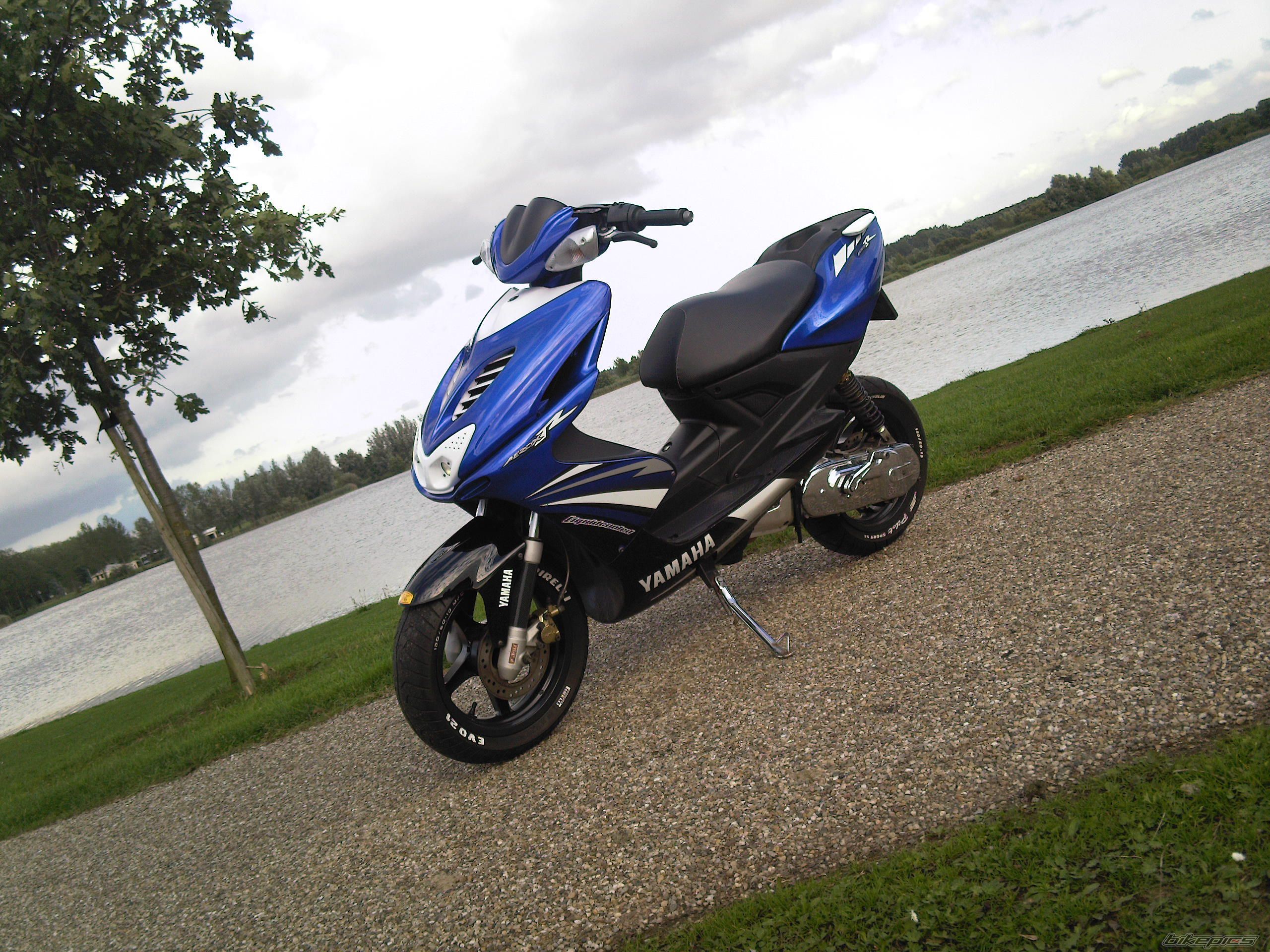 Bike Photo 1394182