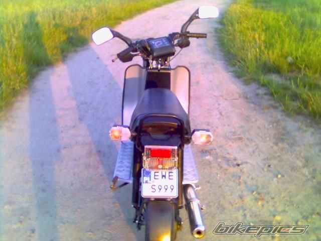 Photo 1394257