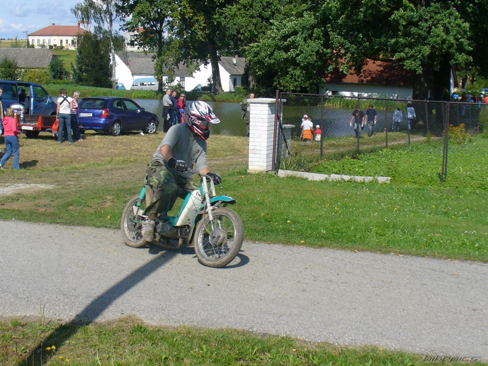 Bike Photo 1395546