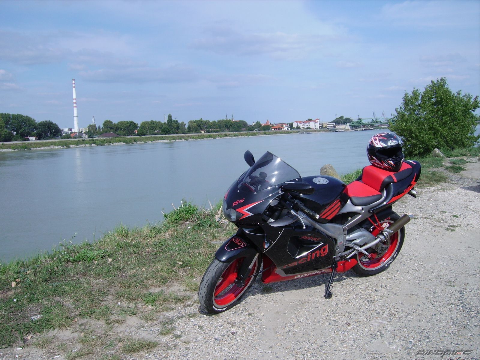Photo 1397747