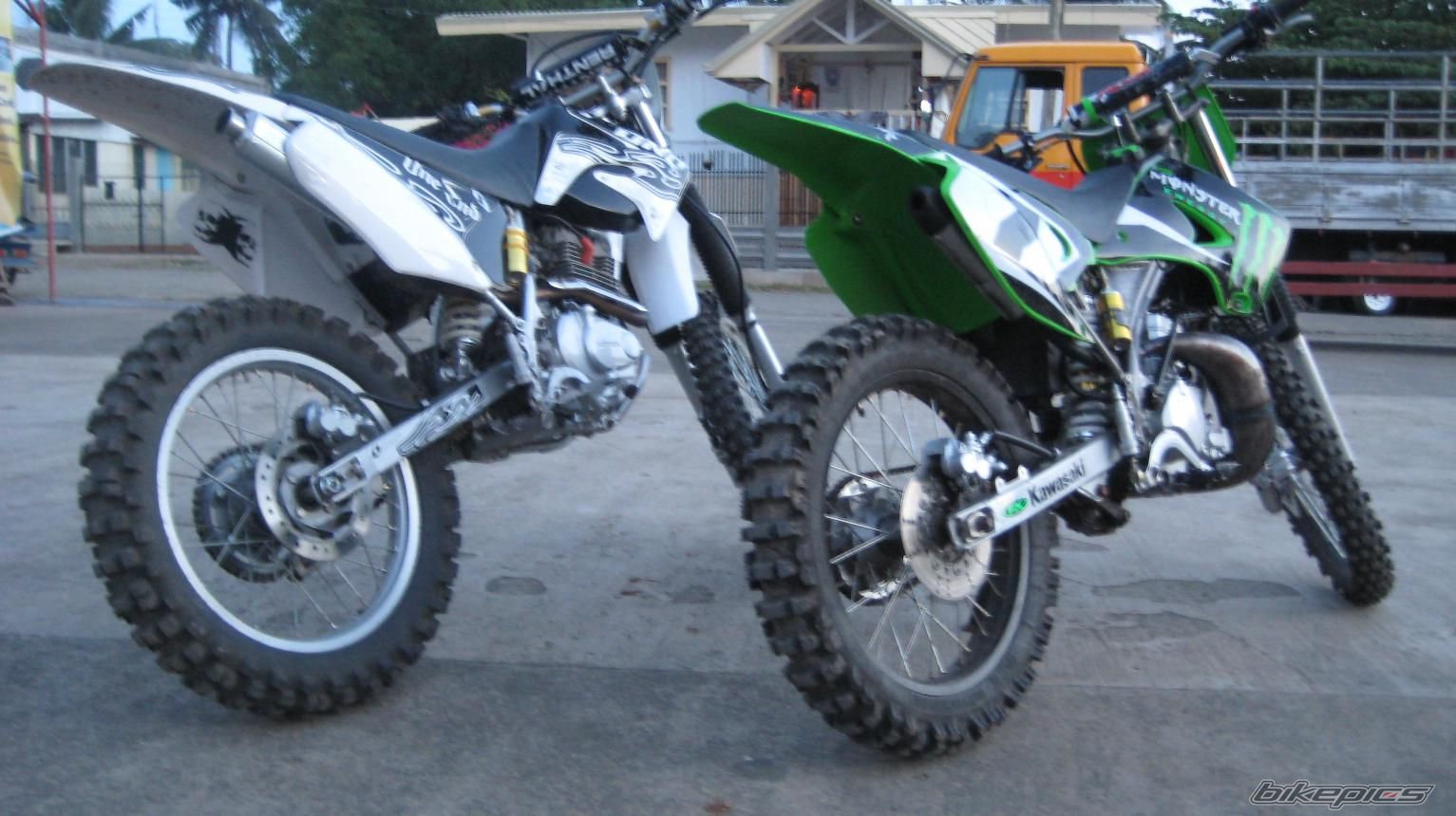 Photo 1411395