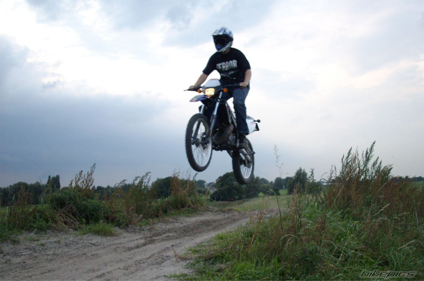 Photo 1413867