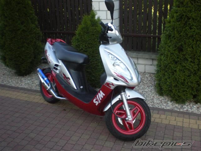 Photo 1418176