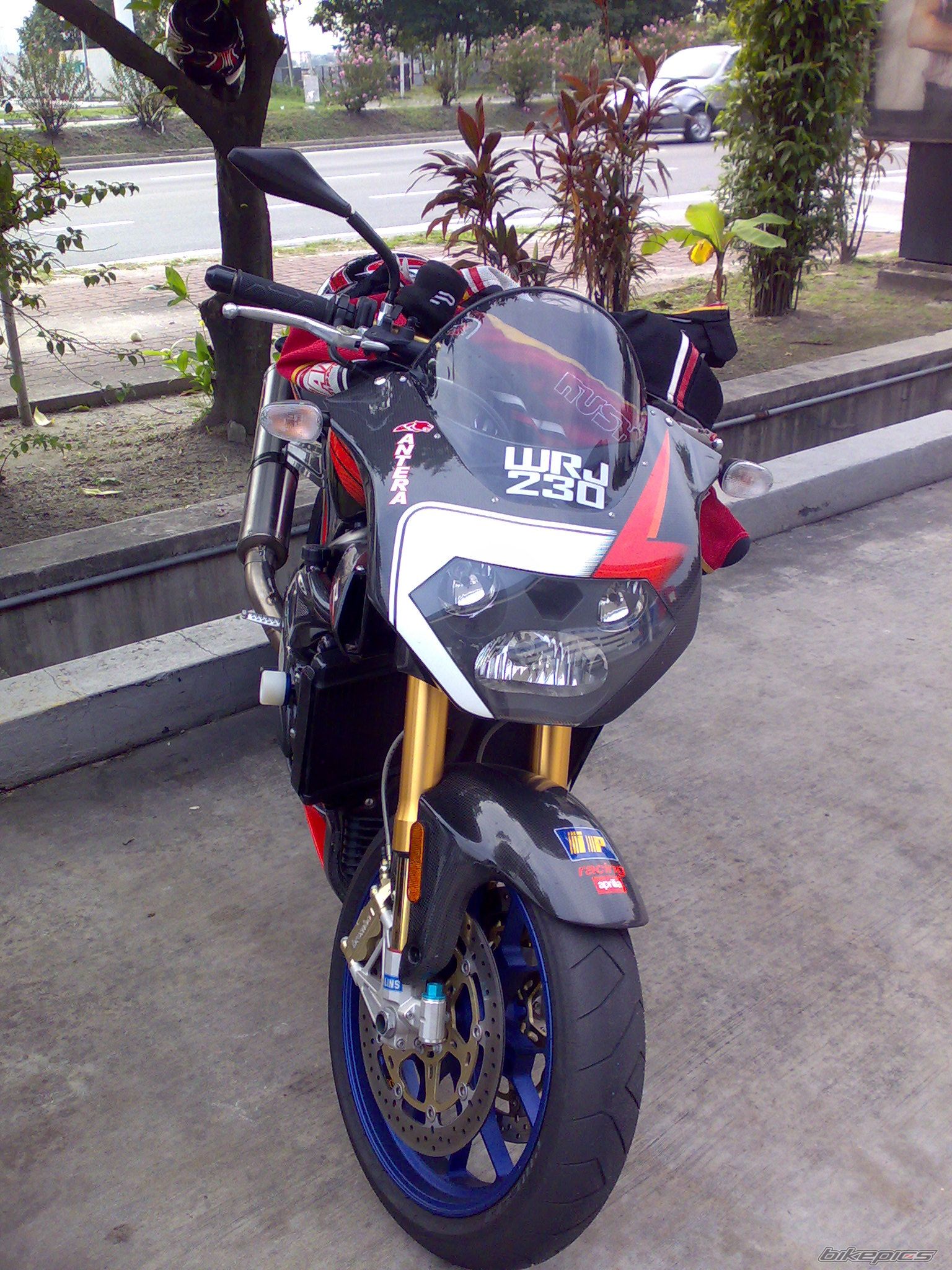 Photo 1428257