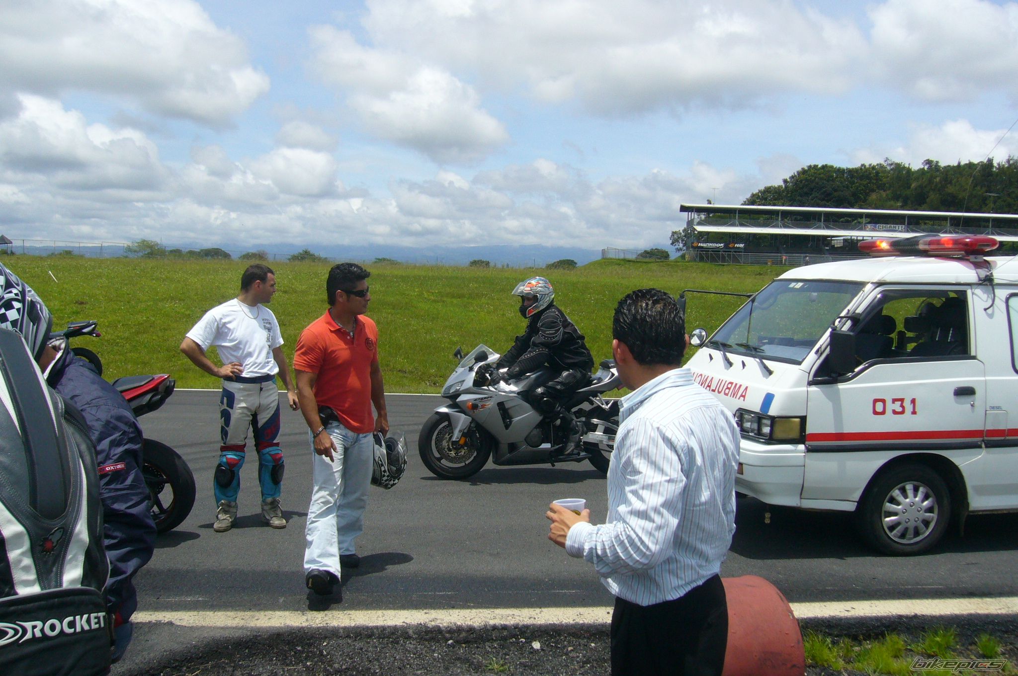 Bike Photo 1434371