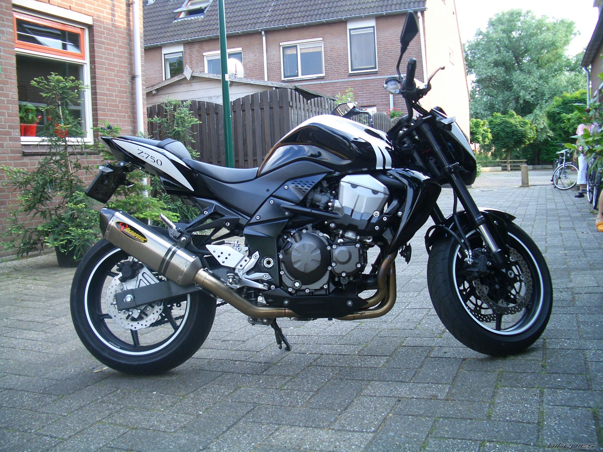 Bike Photo 1440754