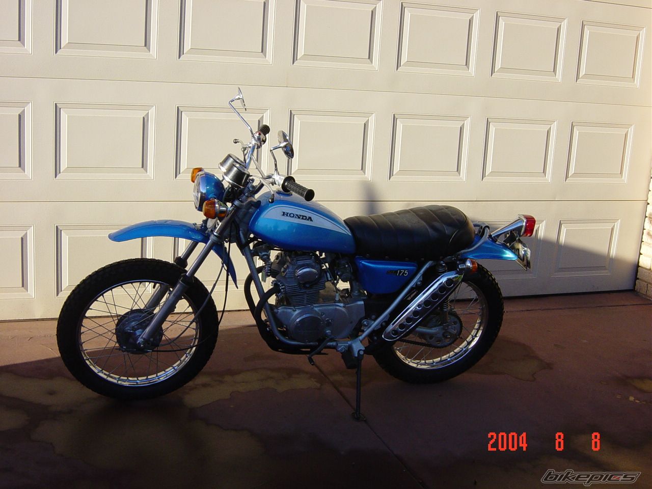 Photo 1444889