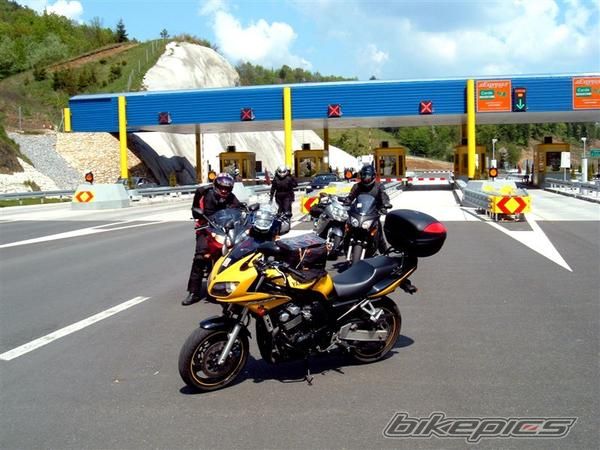 Photo 1452641