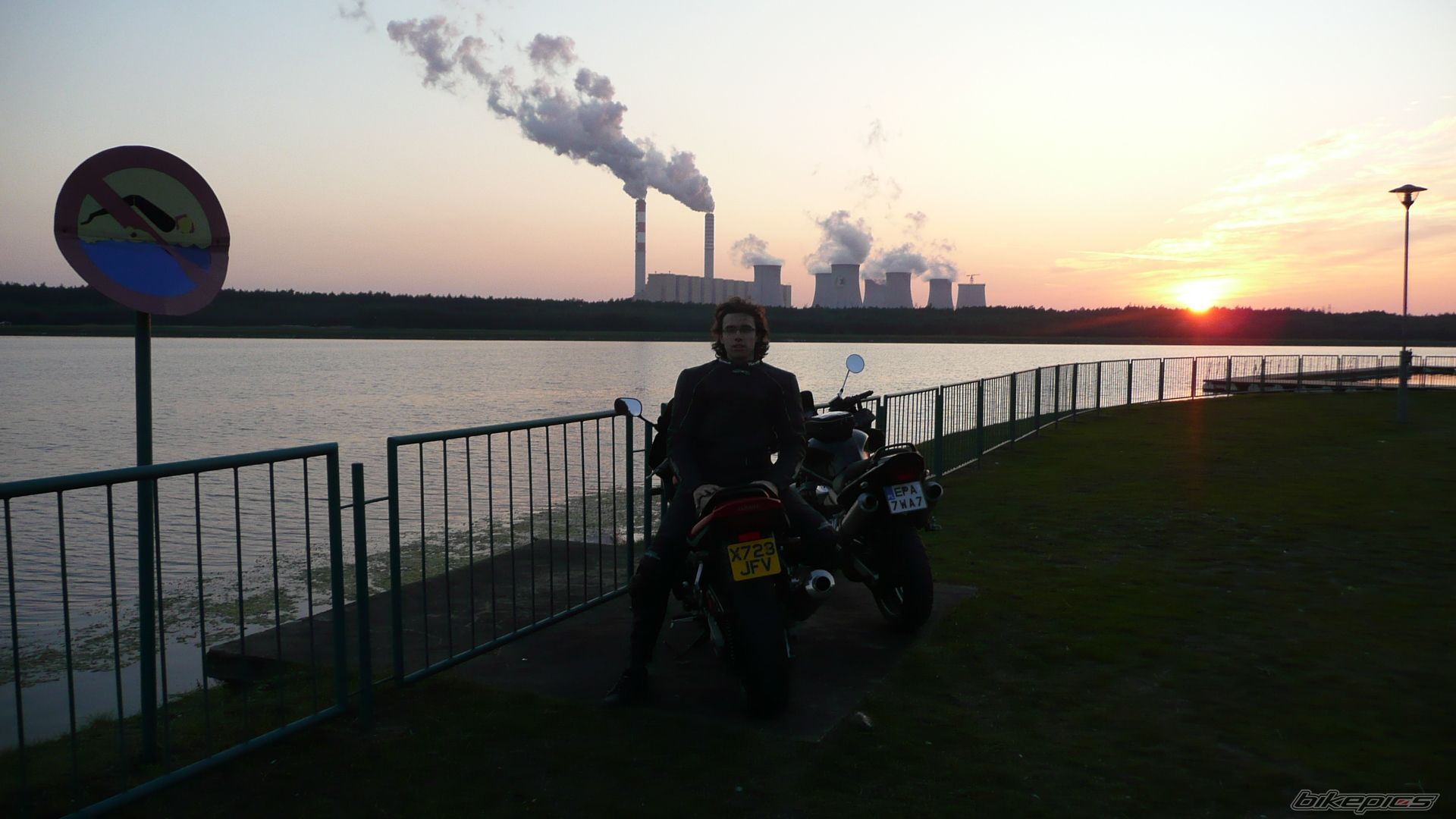 Bike Photo 1454953