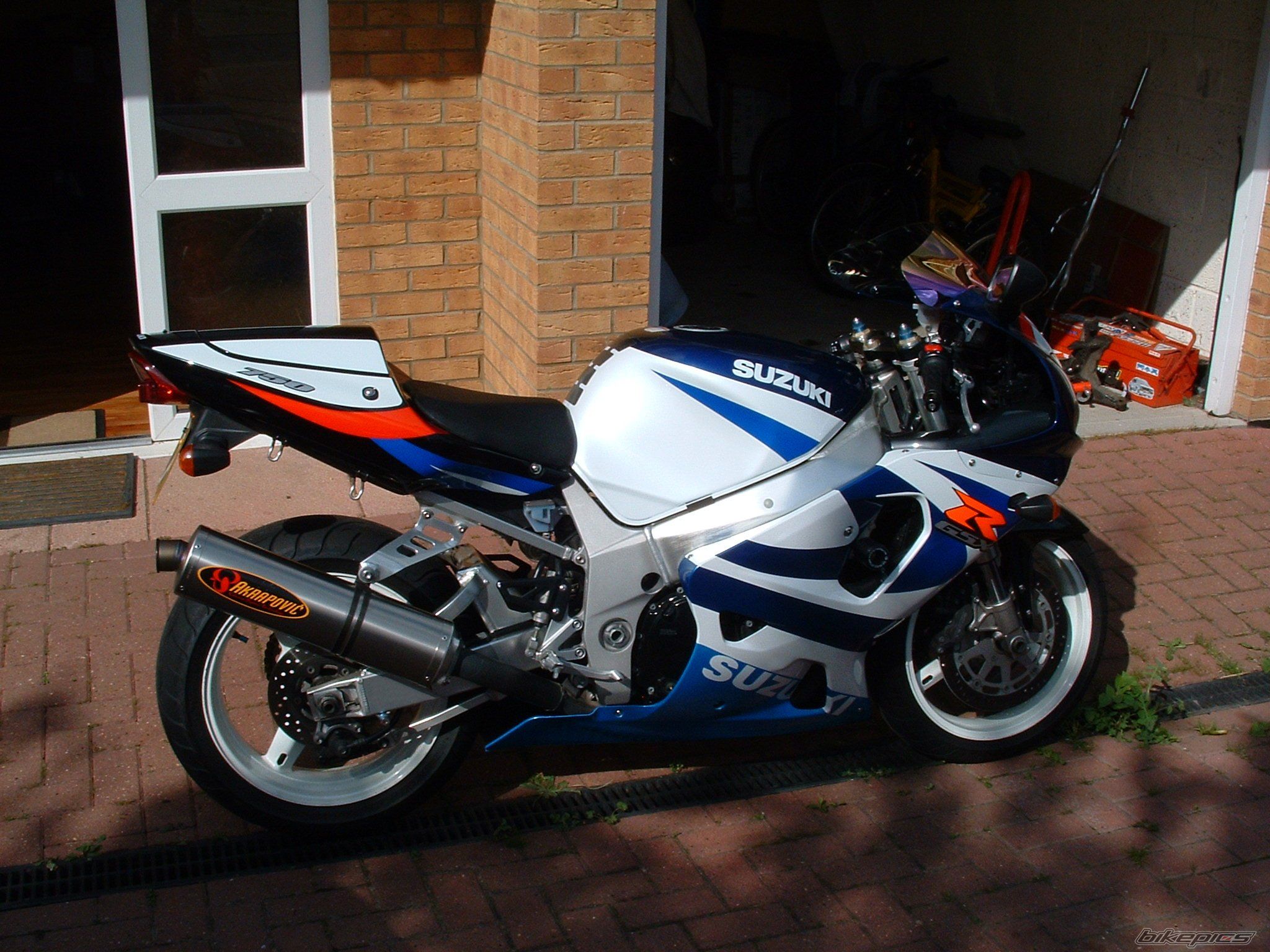 Photo 1471840