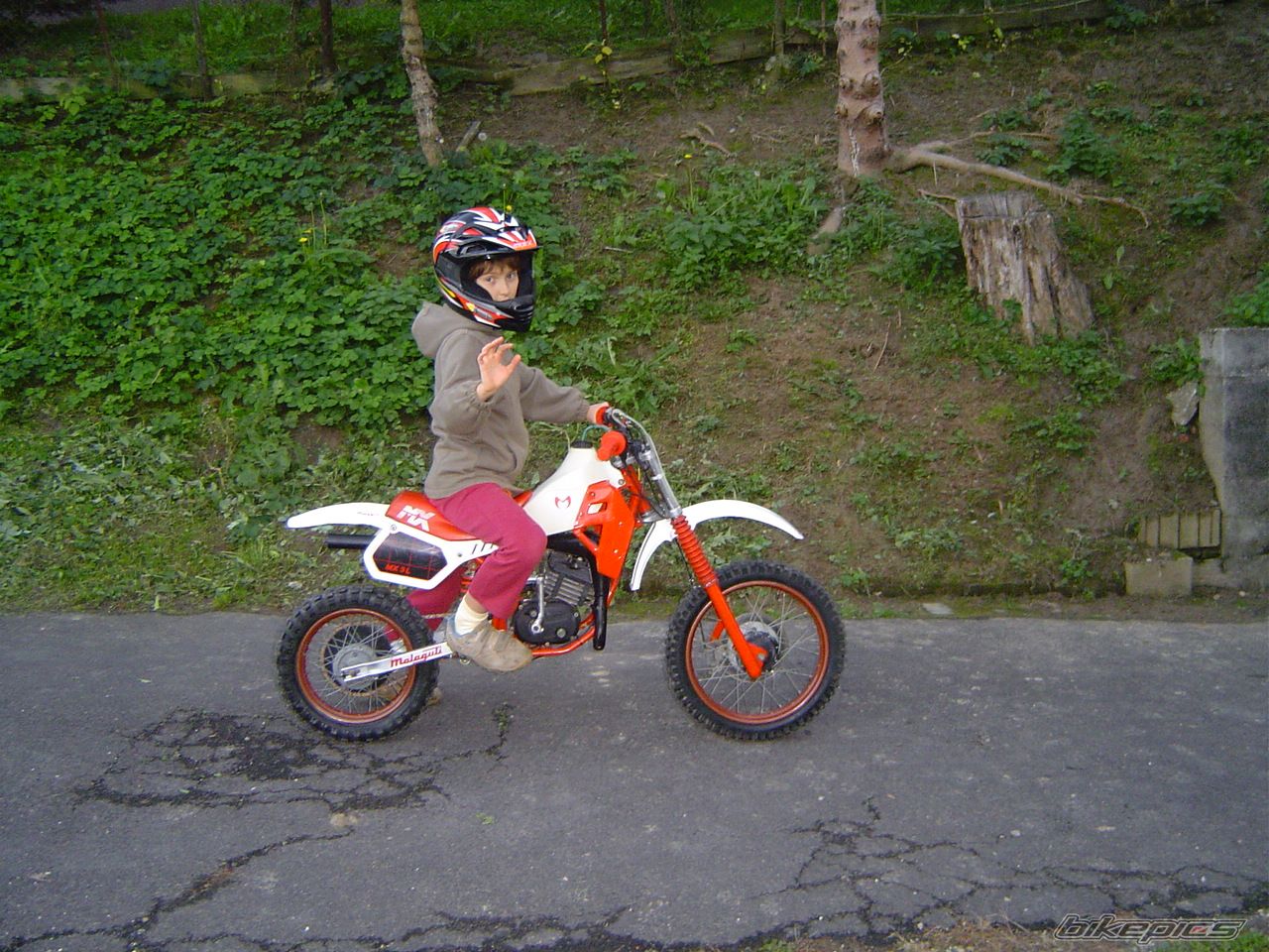 Photo 1474930
