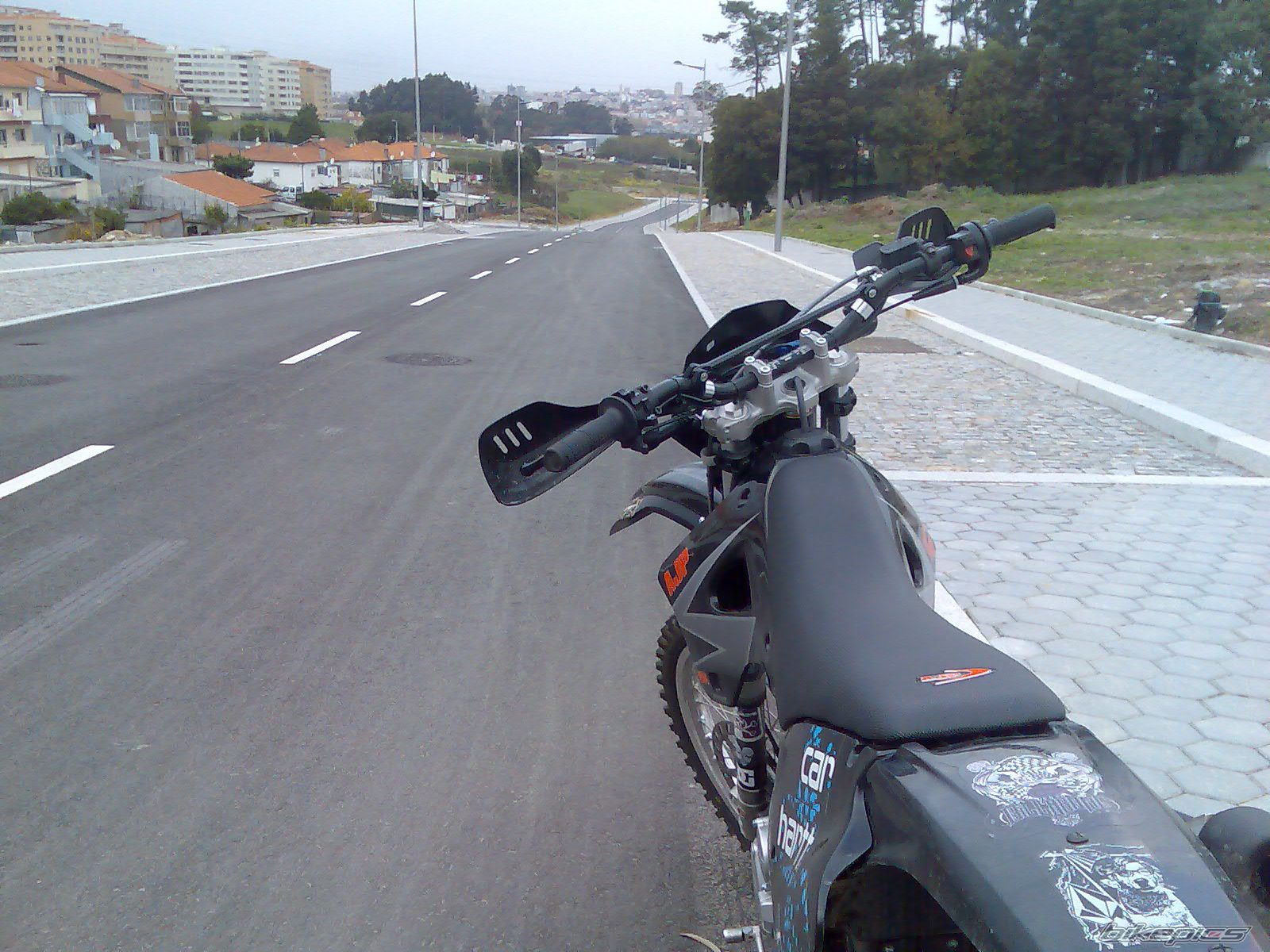 Photo 1475529