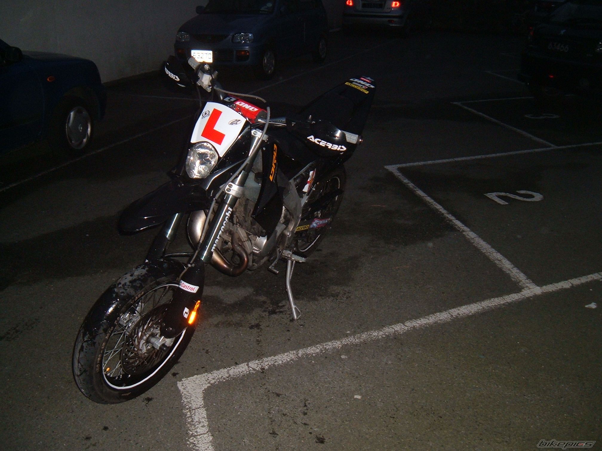 Photo 1476974