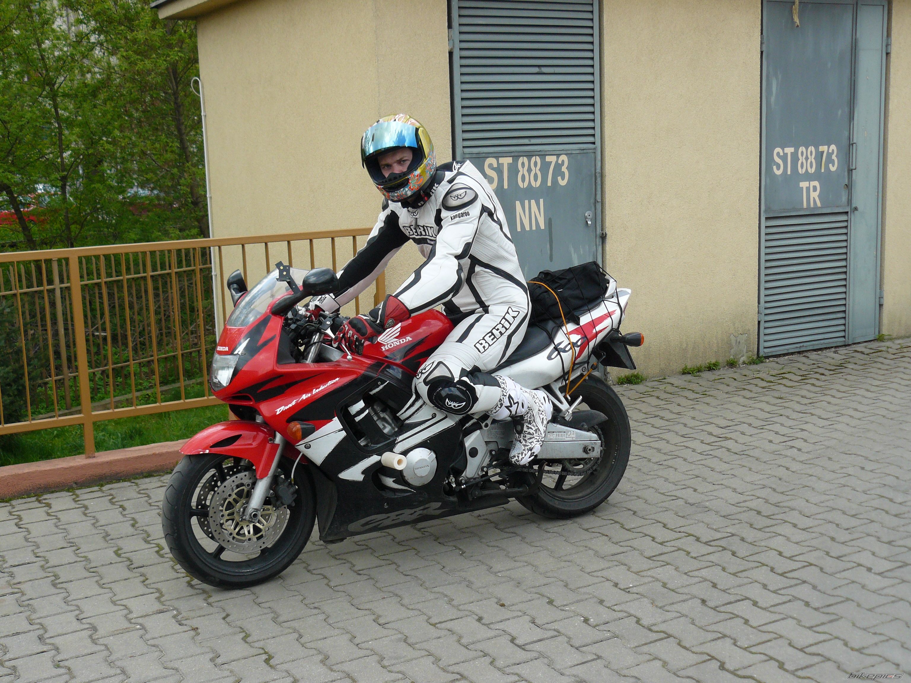 Photo 1482536