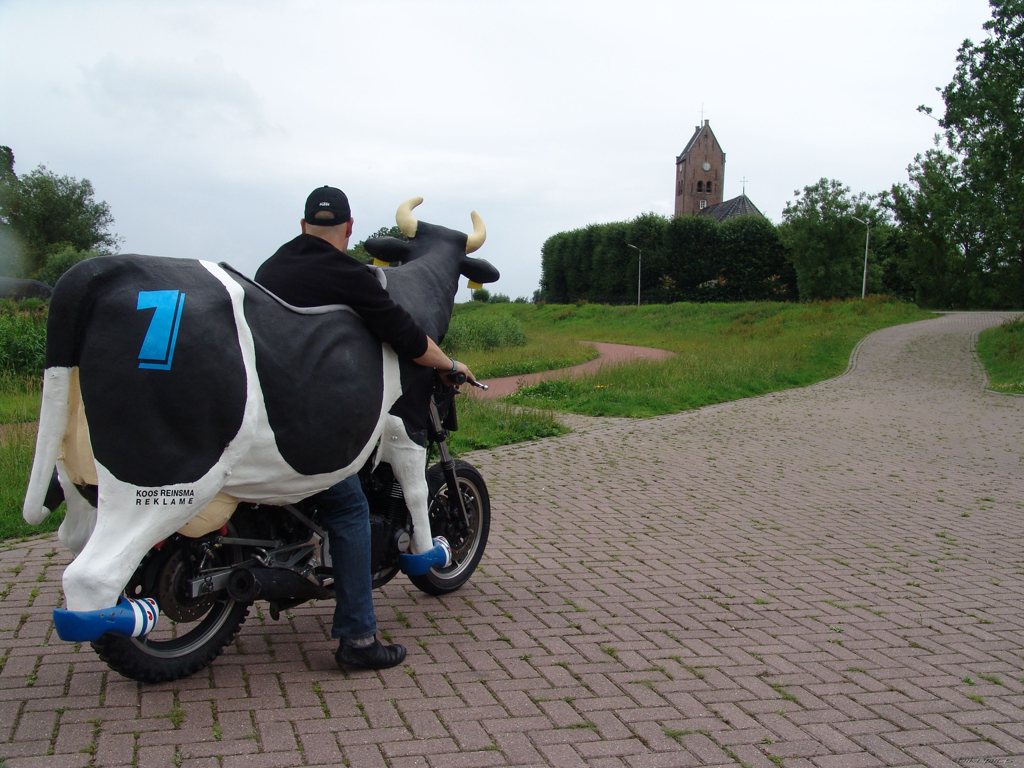 Photo 1484426
