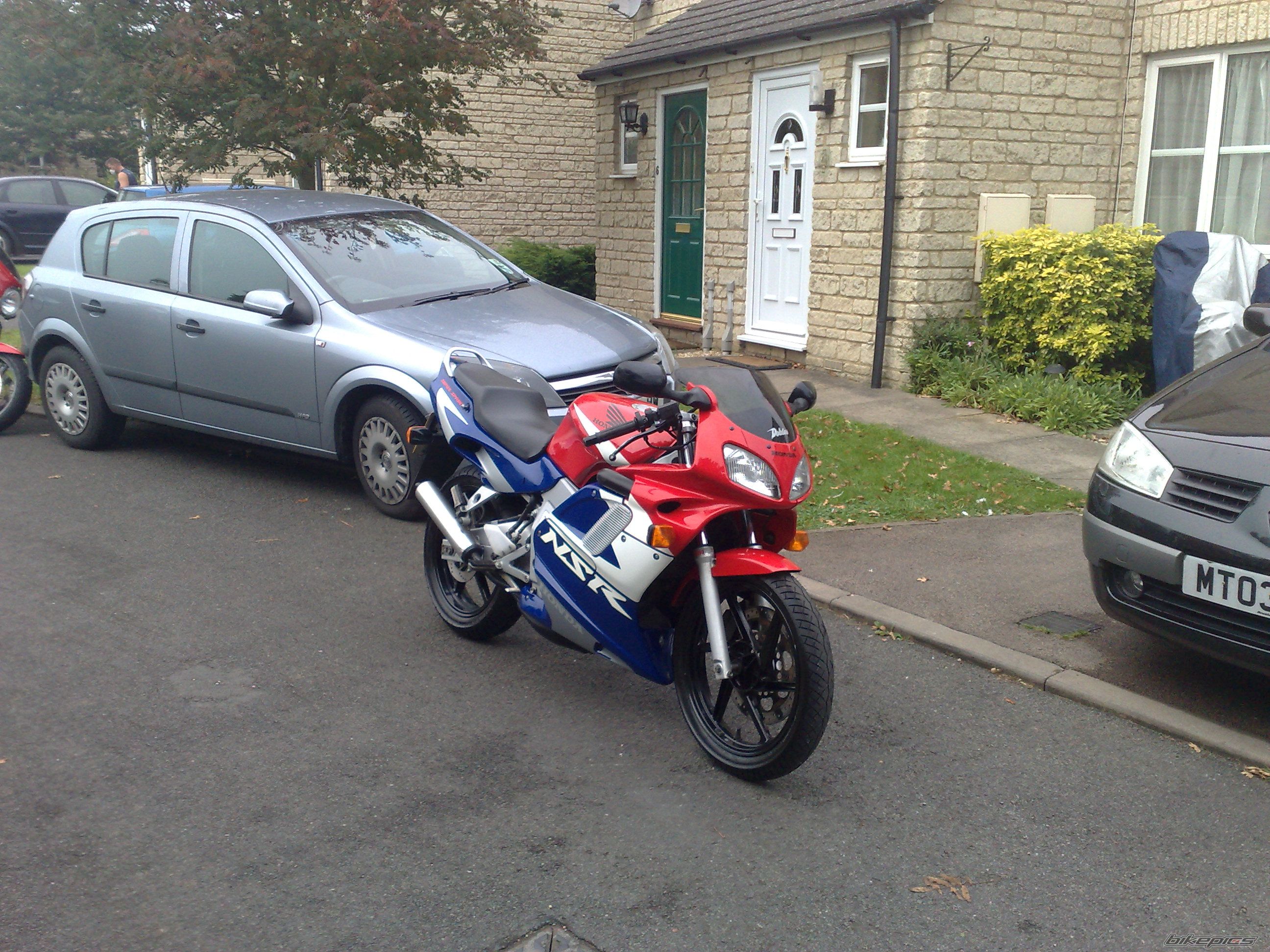 Photo 1488352