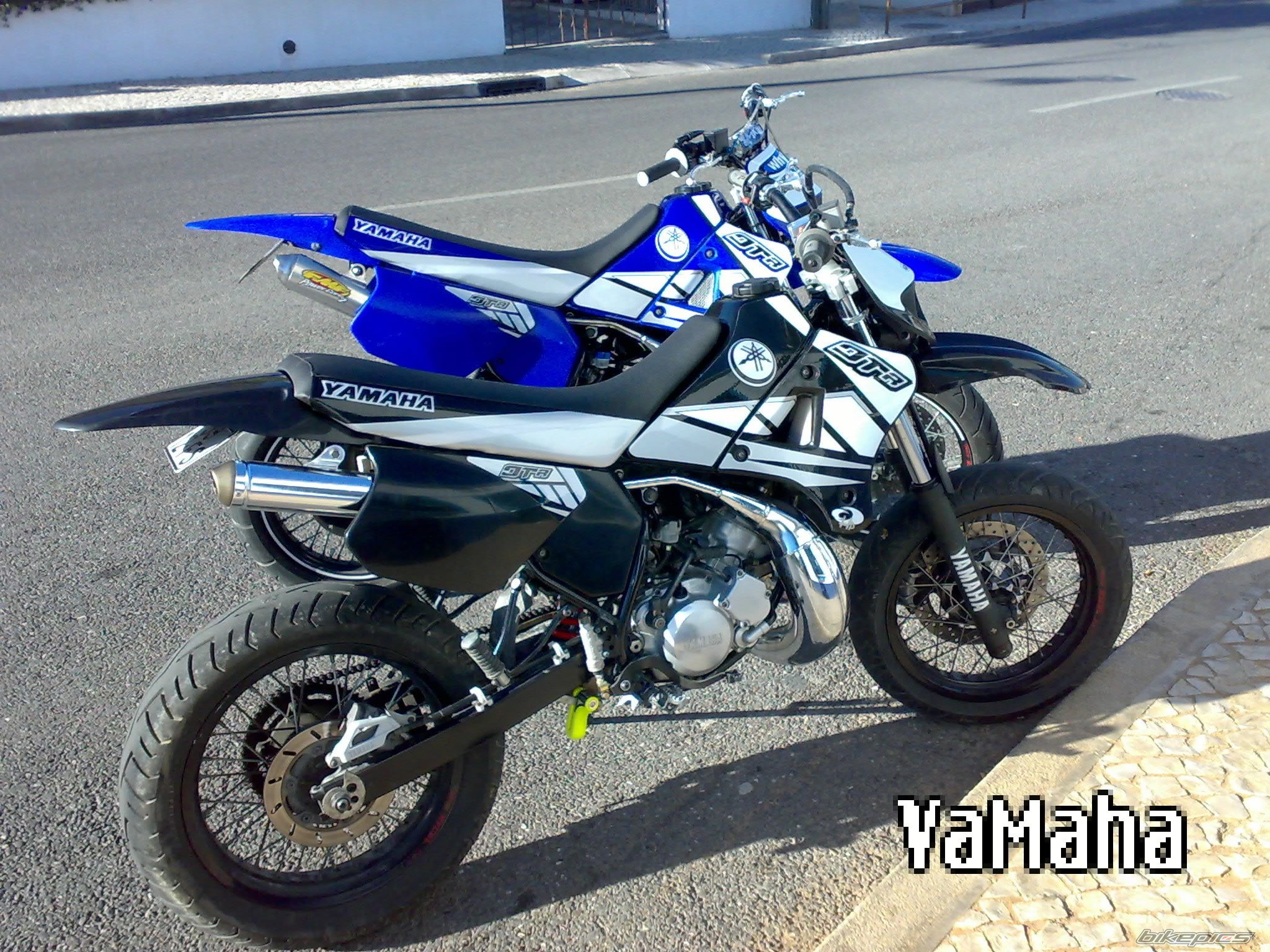 Photo 1498216