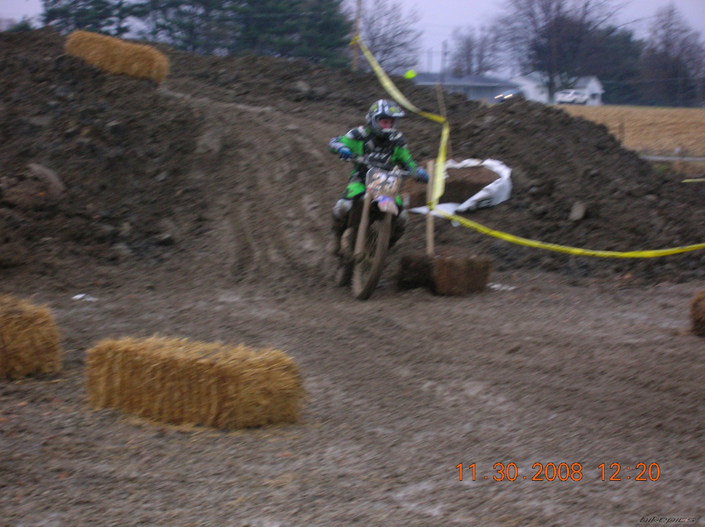 Photo 1499115