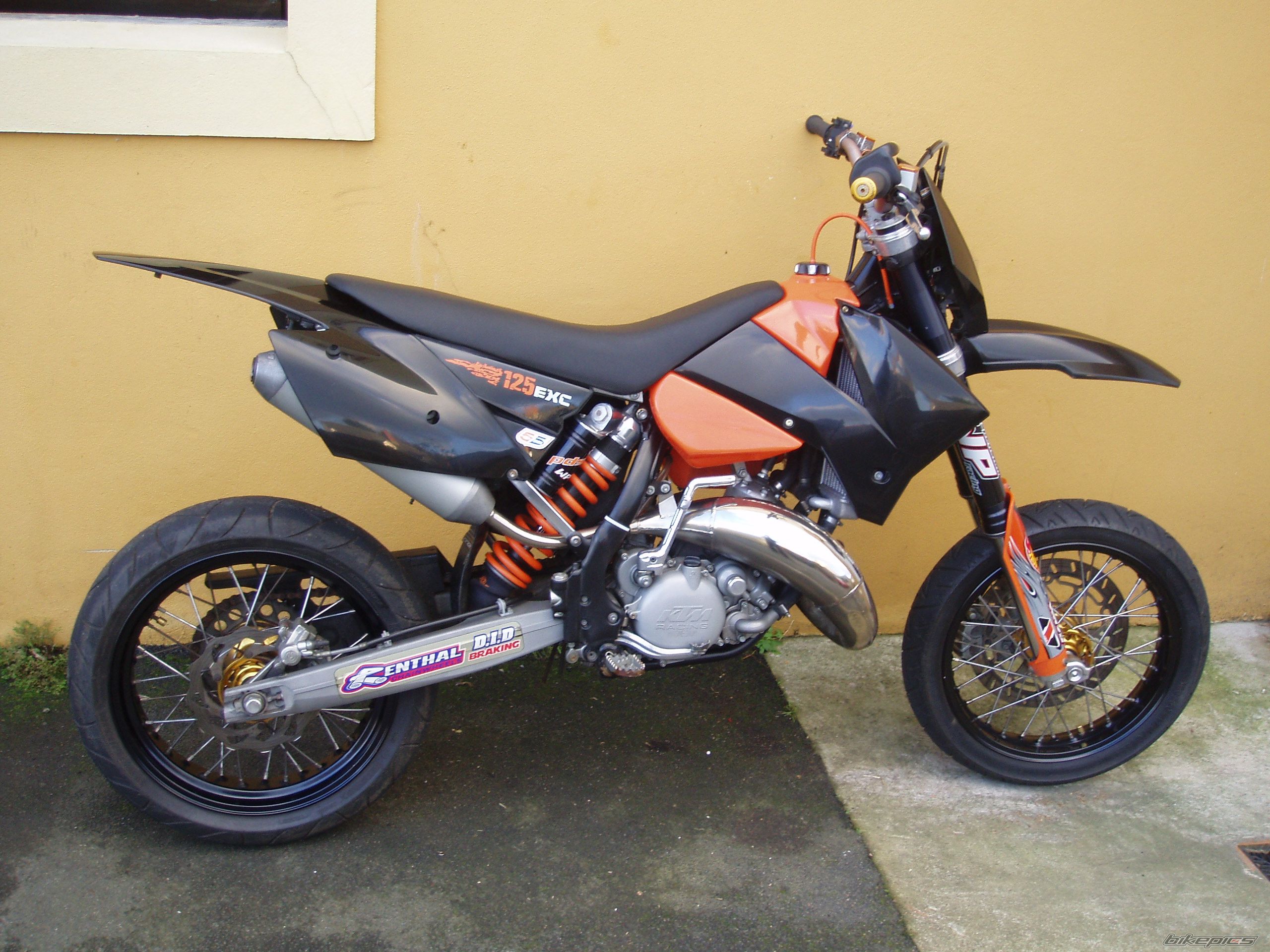 Photo 1499684