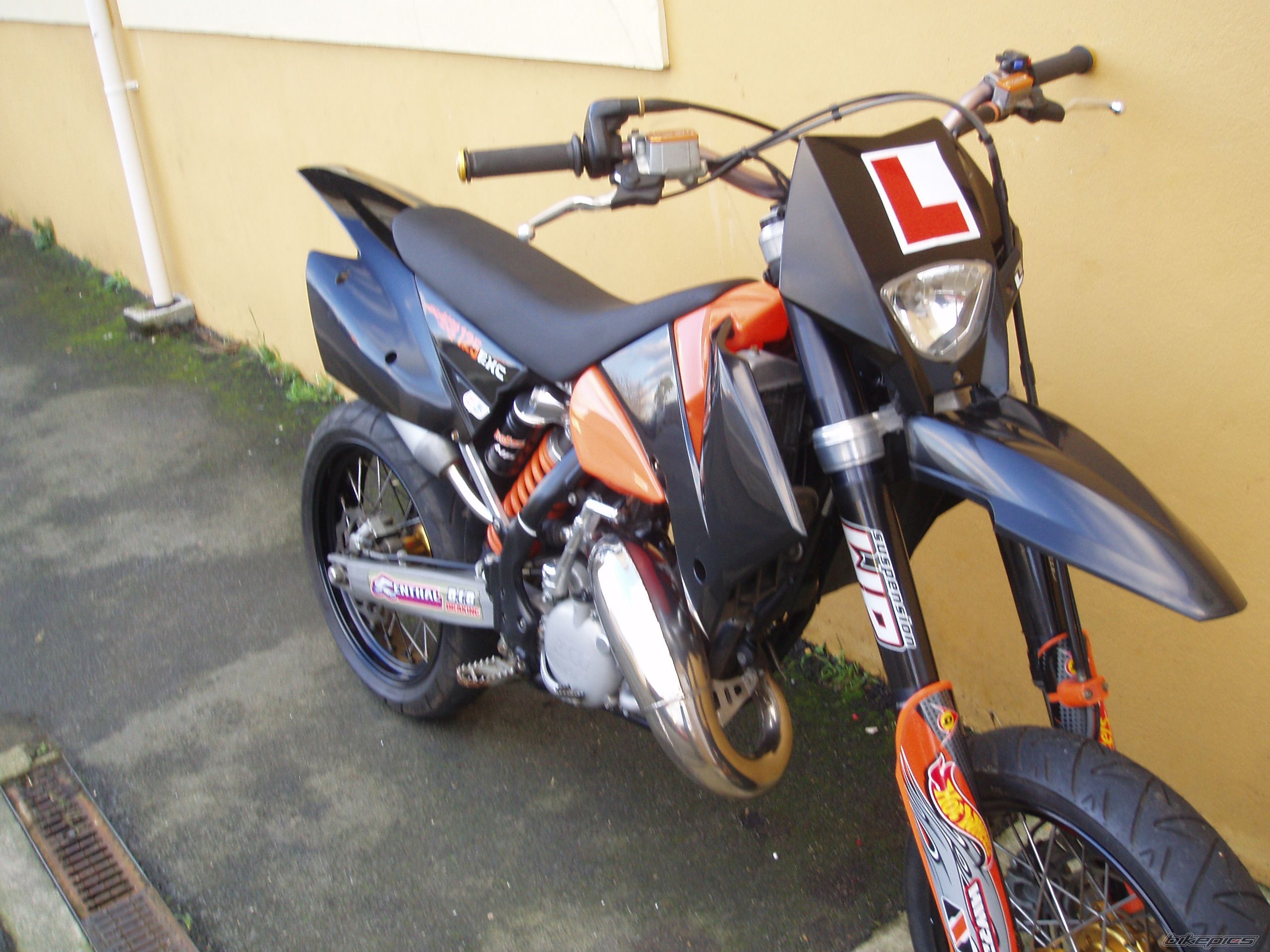Photo 1499686
