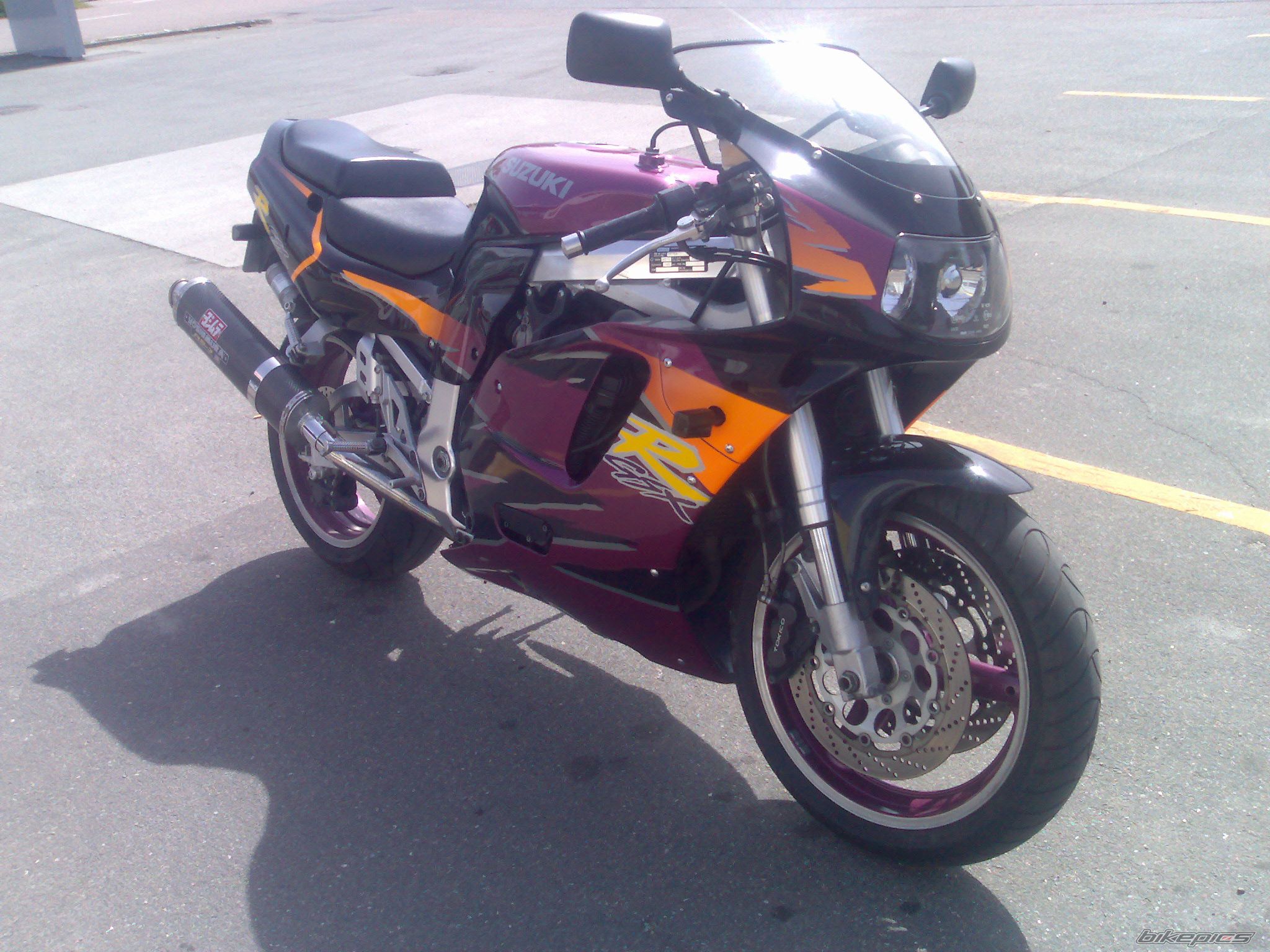 Photo 1502290
