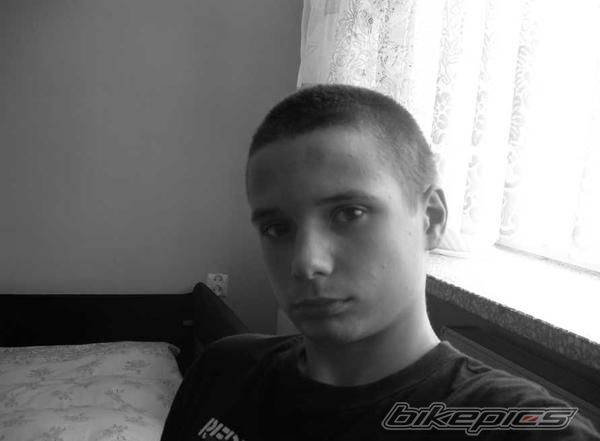 Photo 1506444