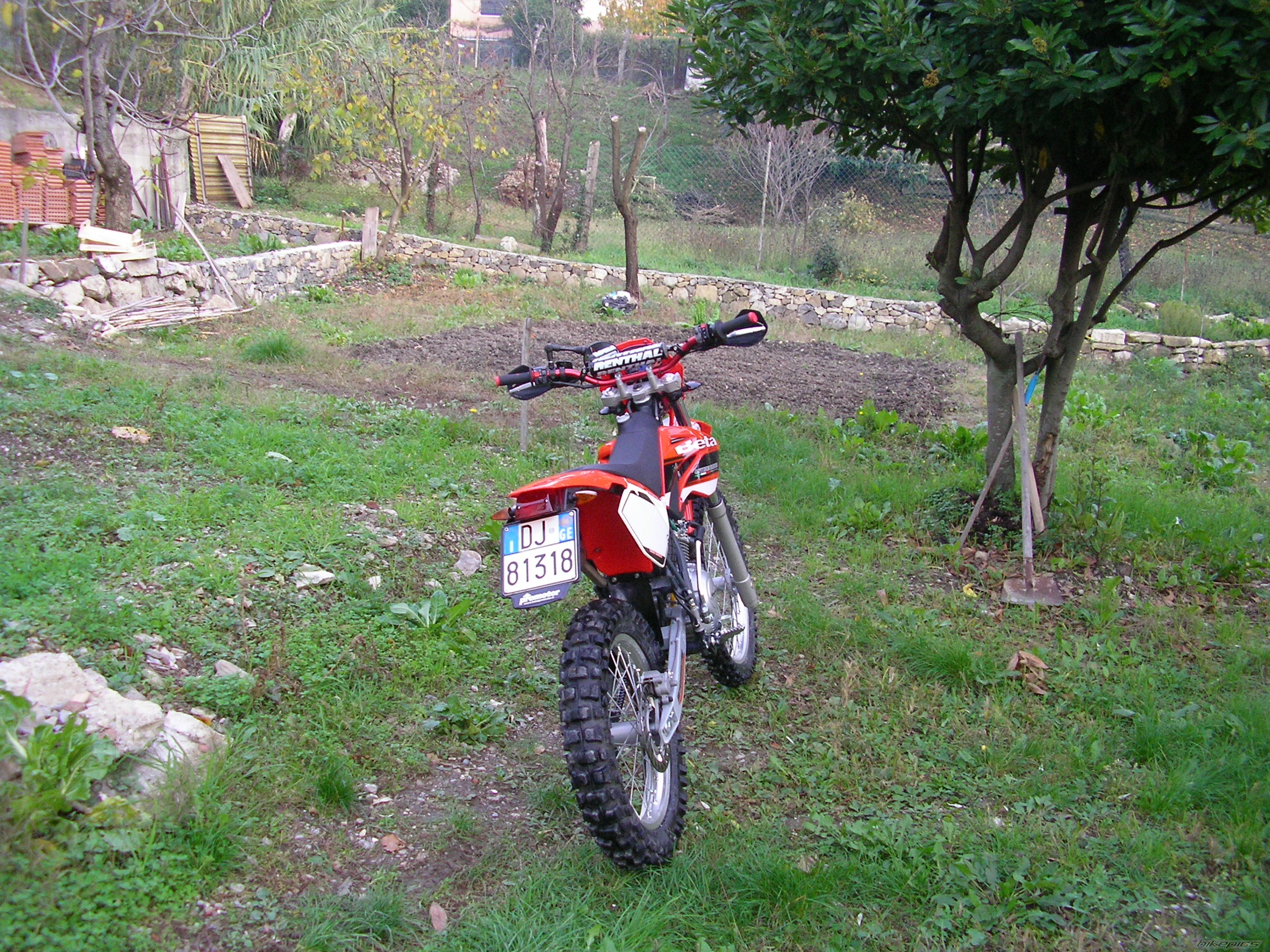 Photo 1506957