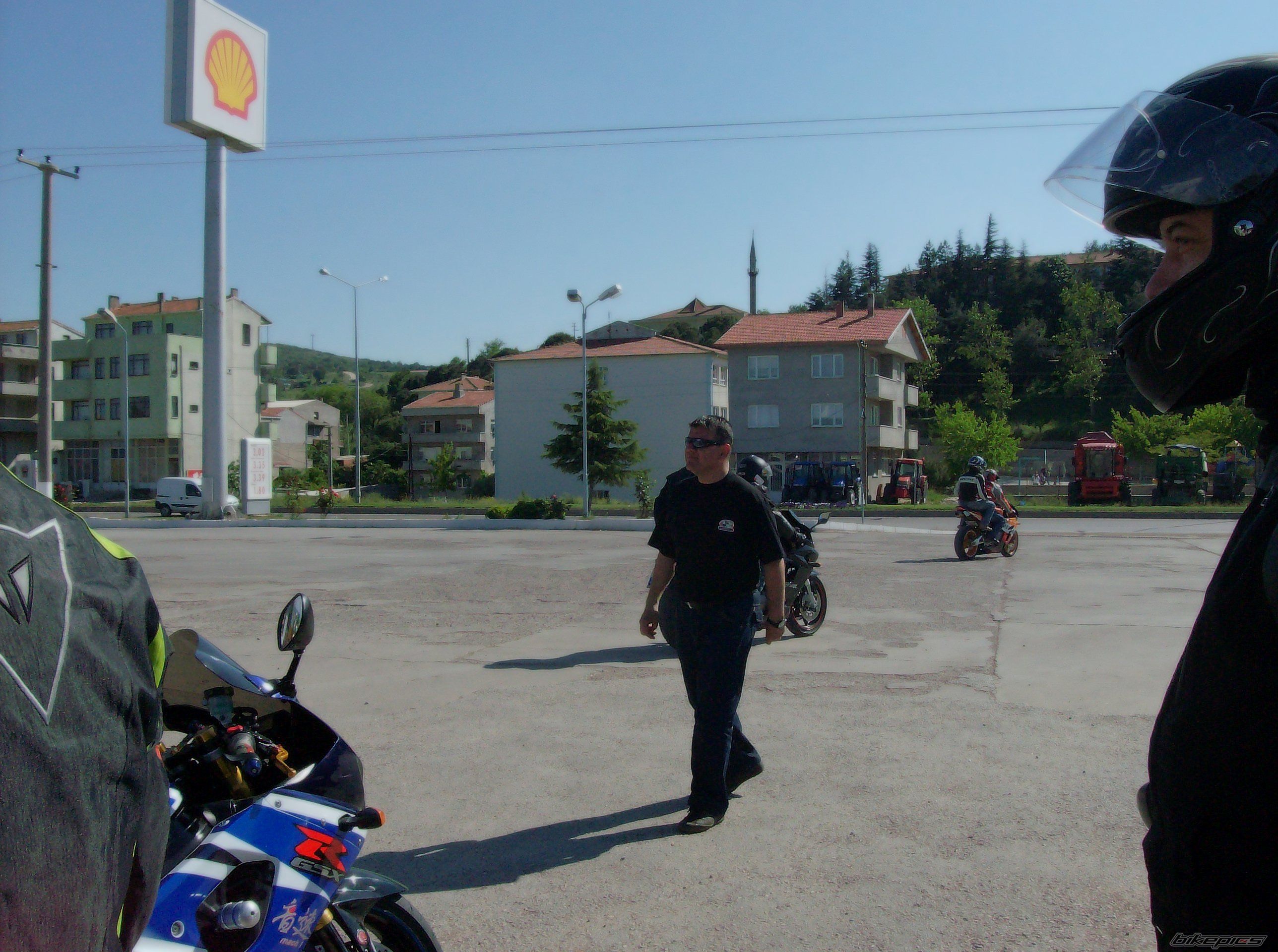 Photo 1506978